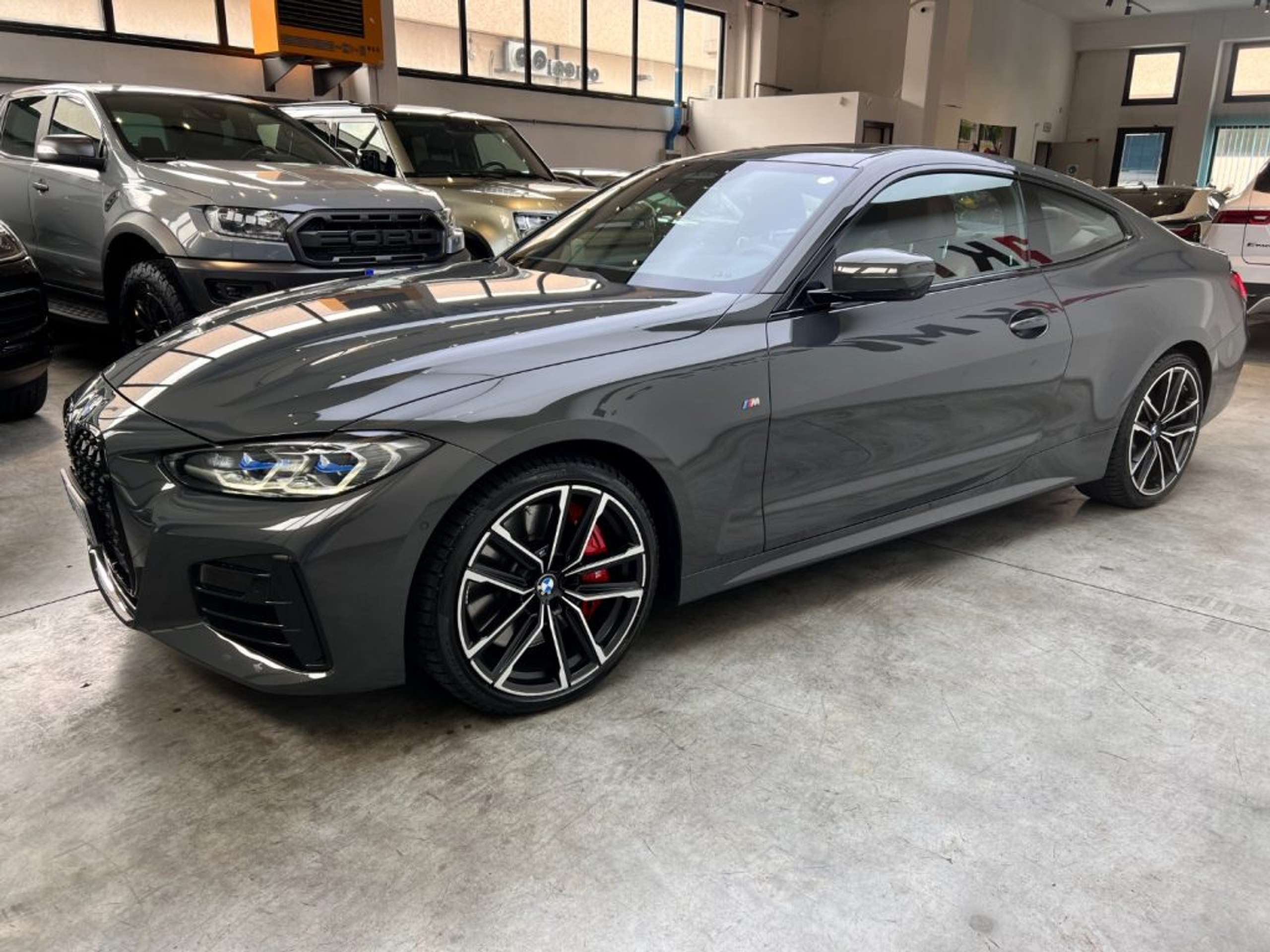 BMW - 440