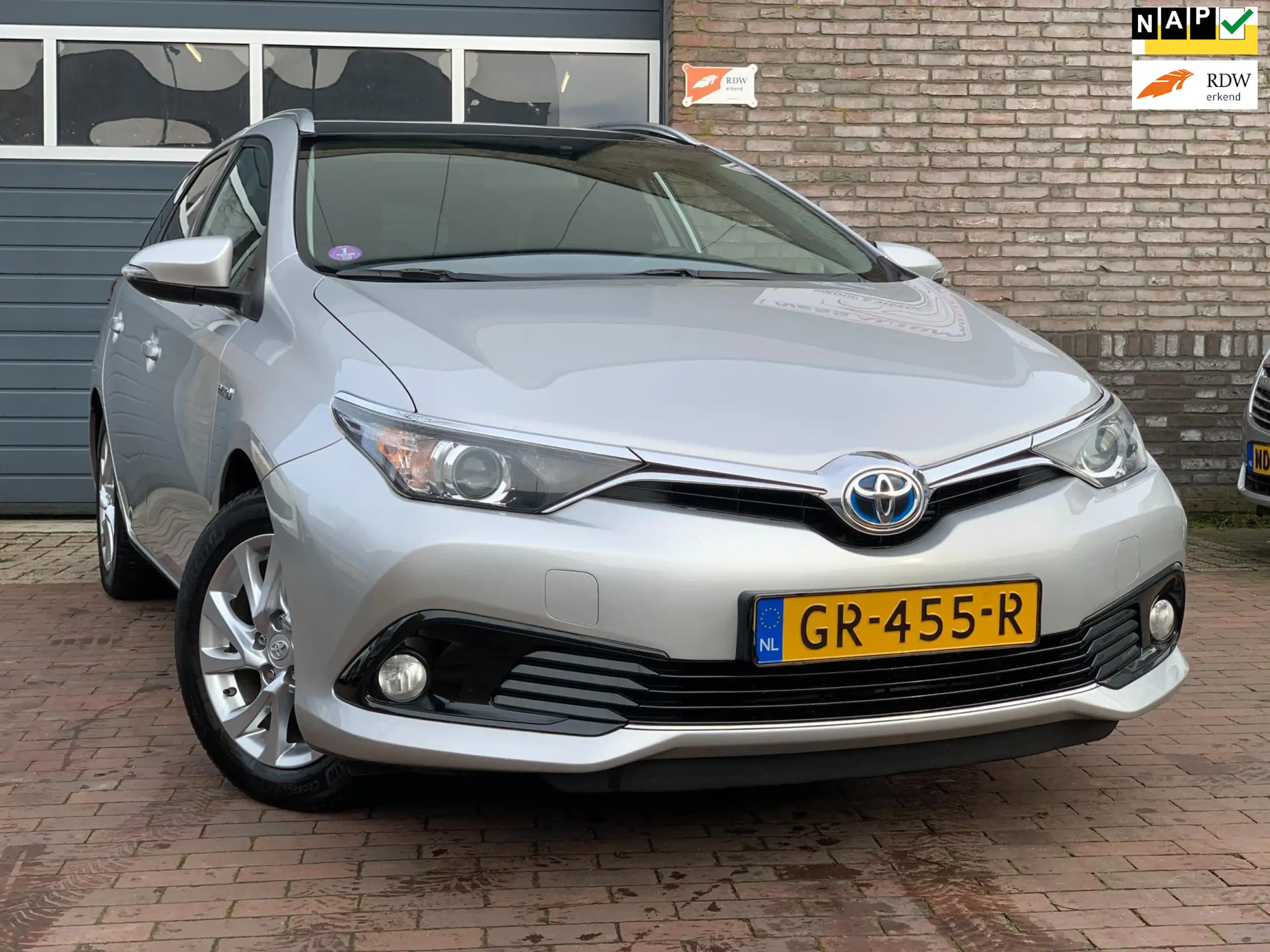 Toyota - Auris