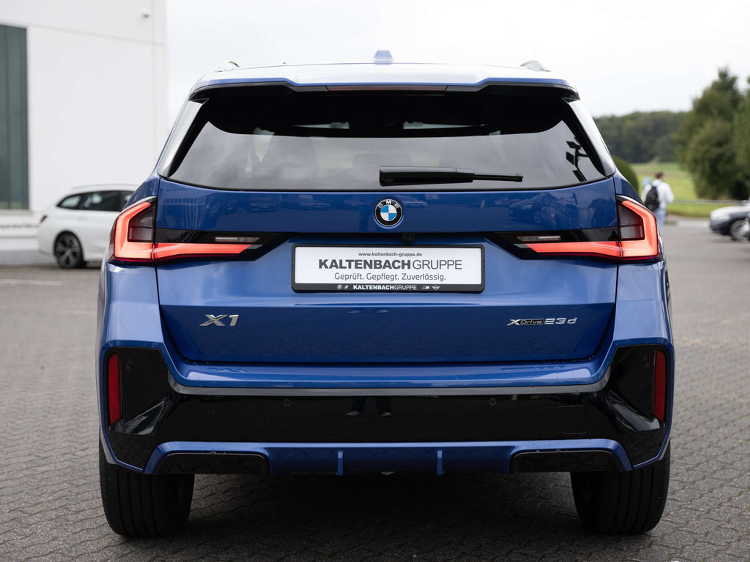 BMW - X1