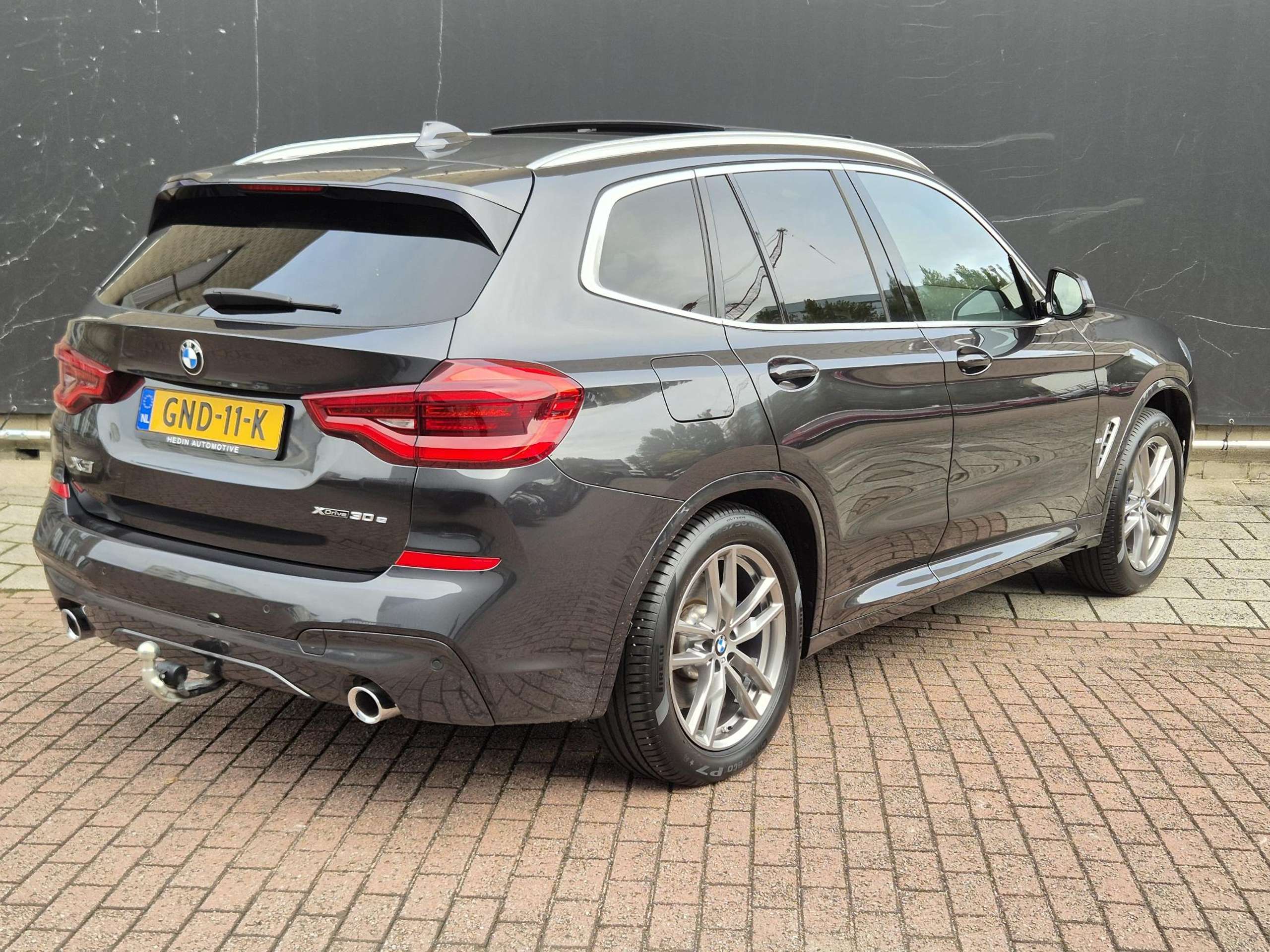 BMW - X3