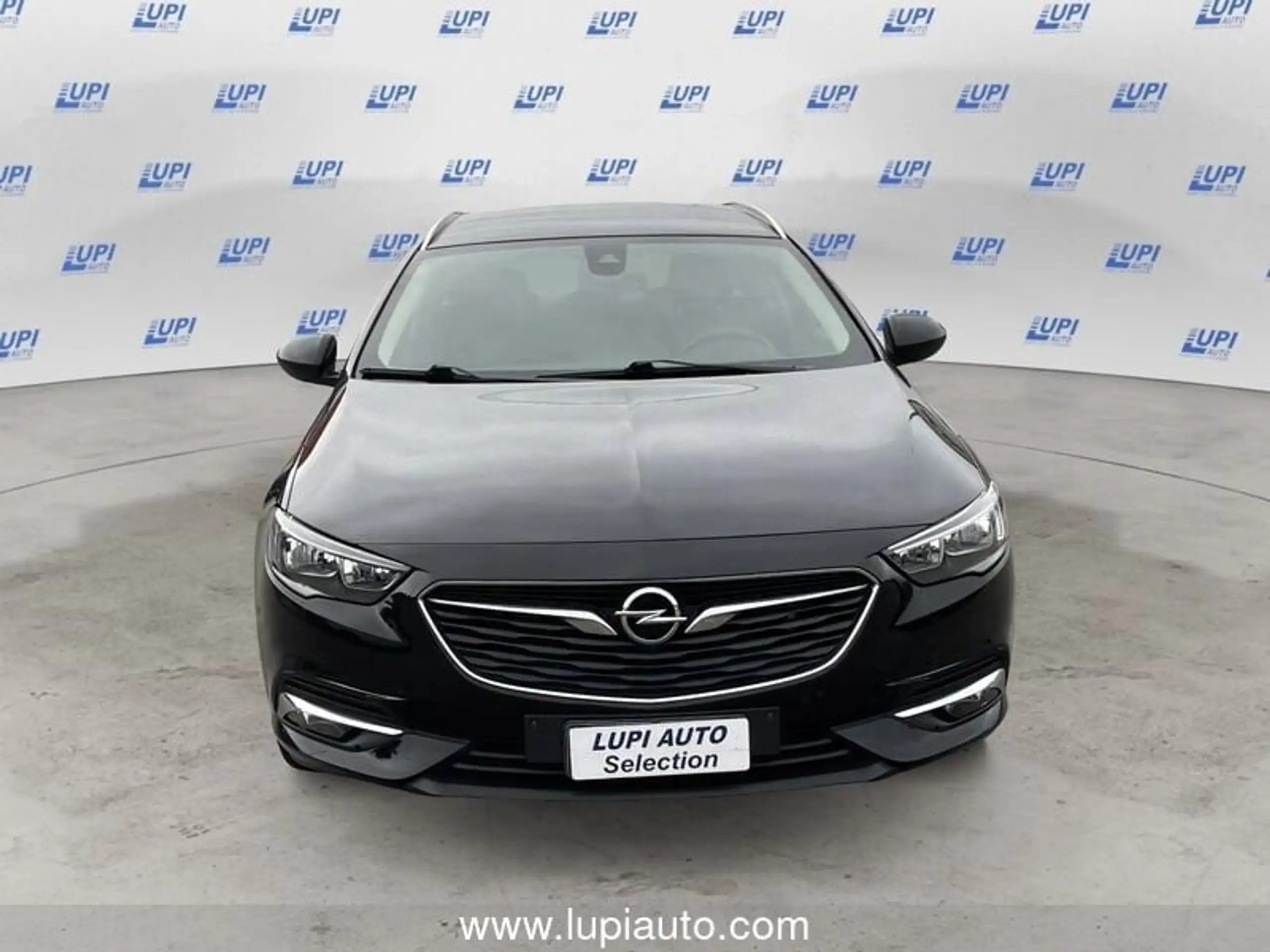 Opel - Insignia