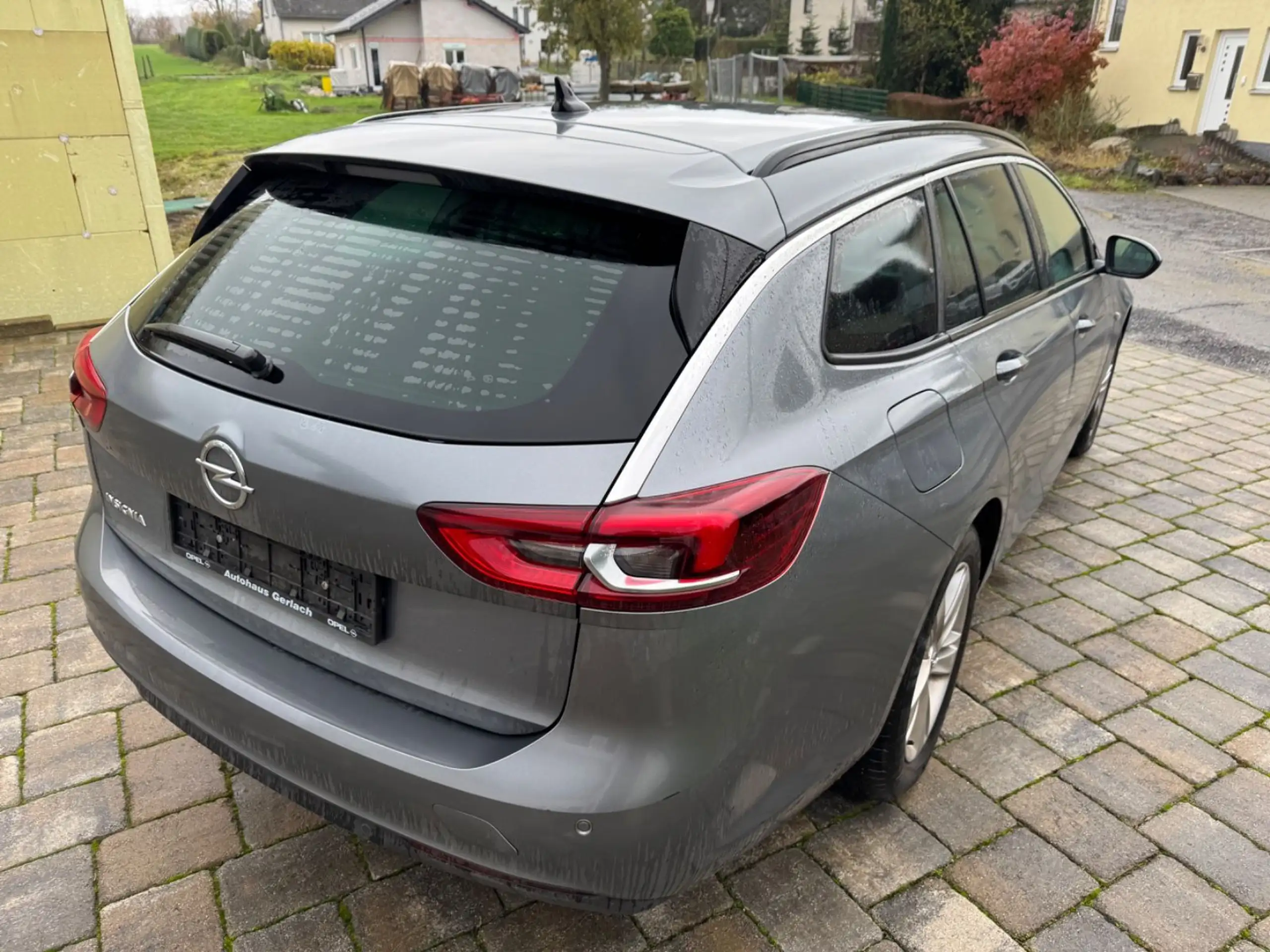 Opel - Insignia