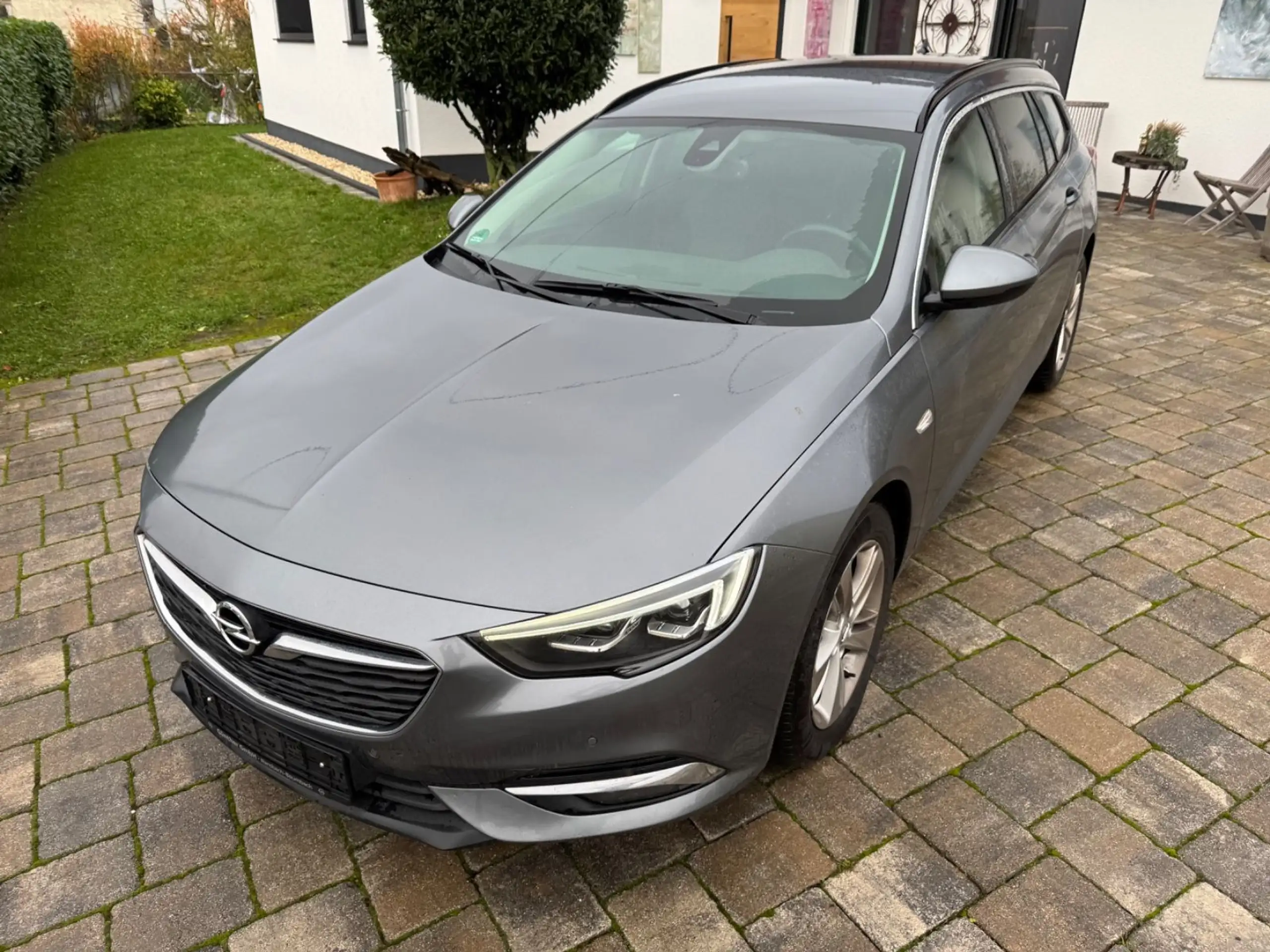 Opel - Insignia