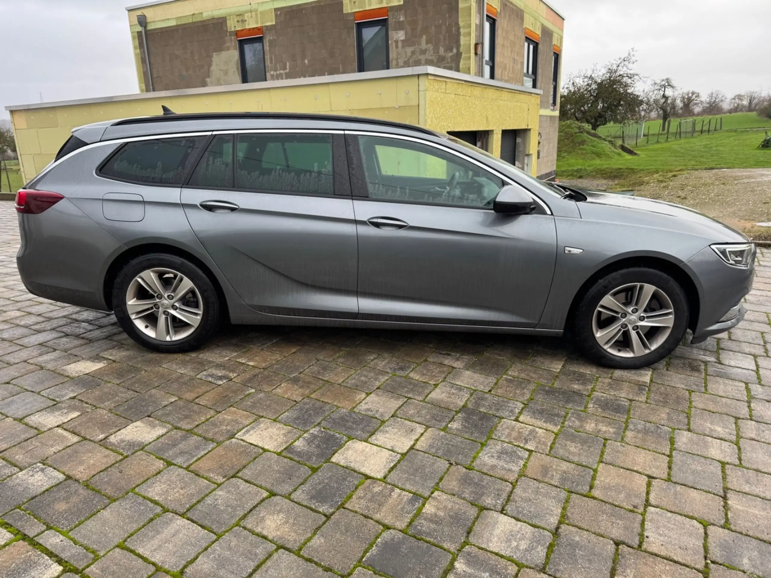 Opel - Insignia