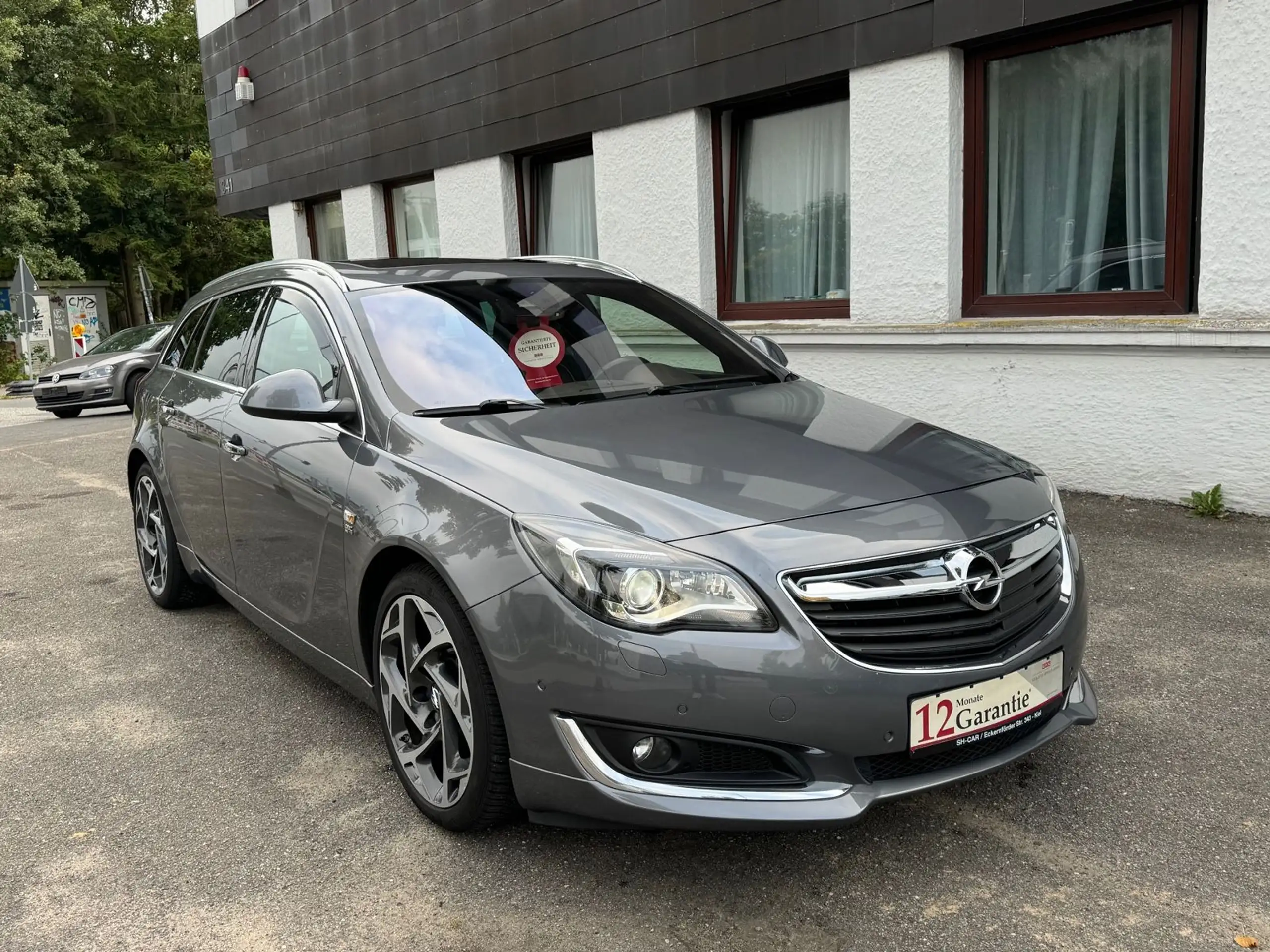 Opel - Insignia