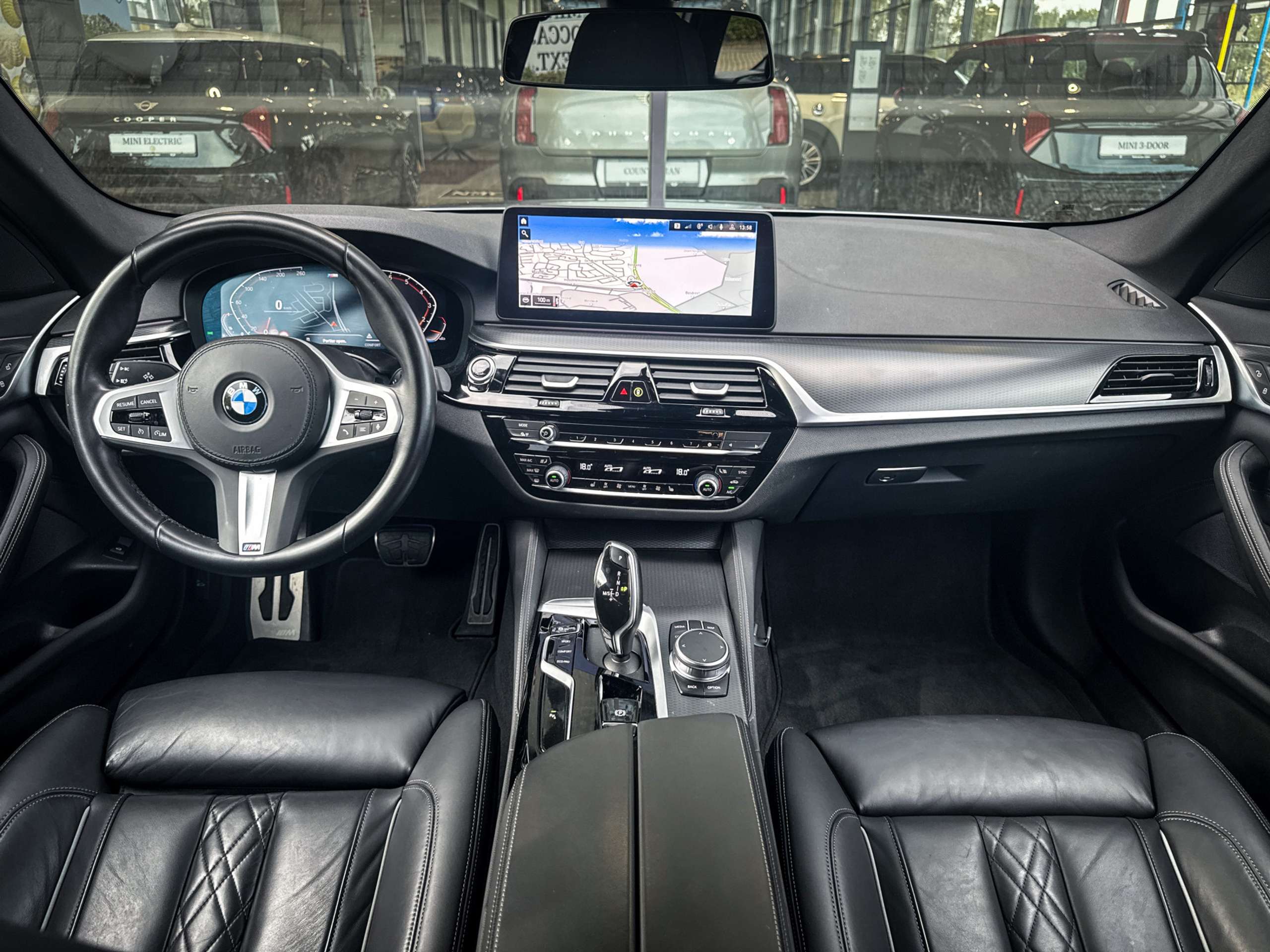 BMW - 520