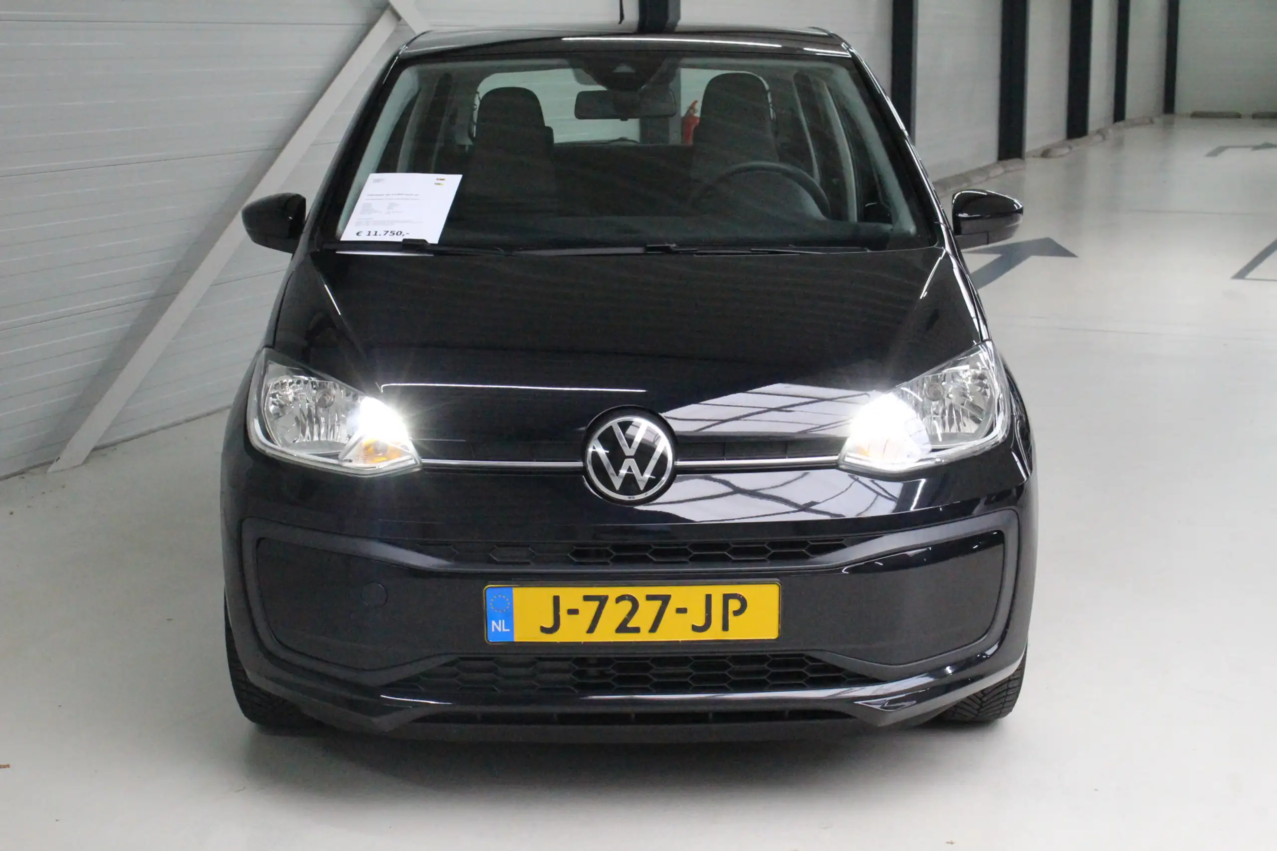 Volkswagen - up!