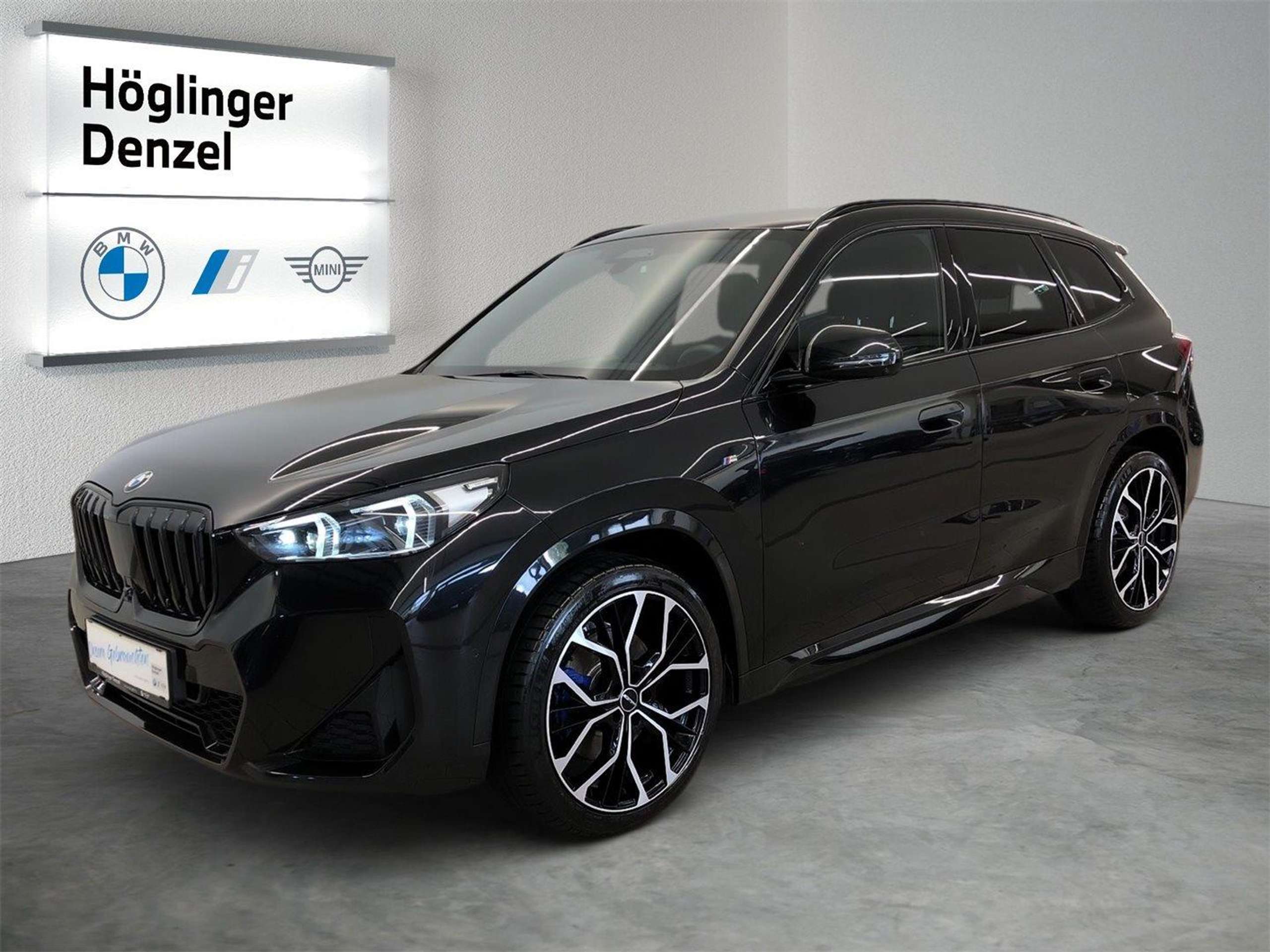 BMW - X1