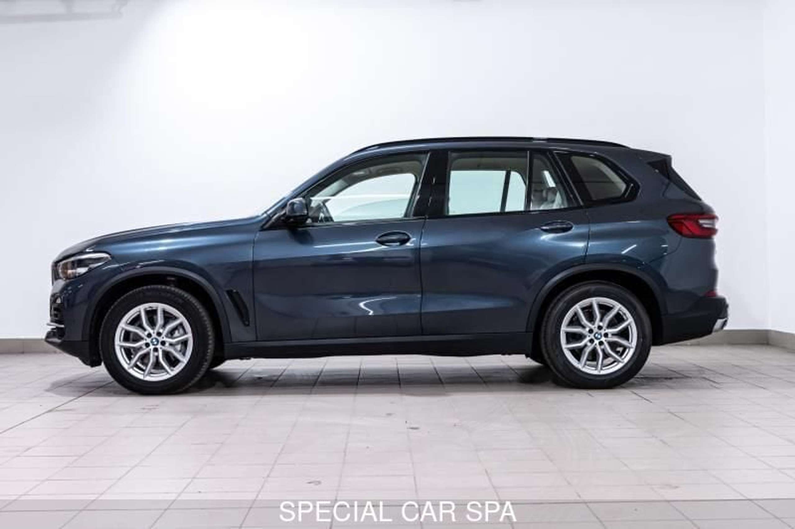 BMW - X5