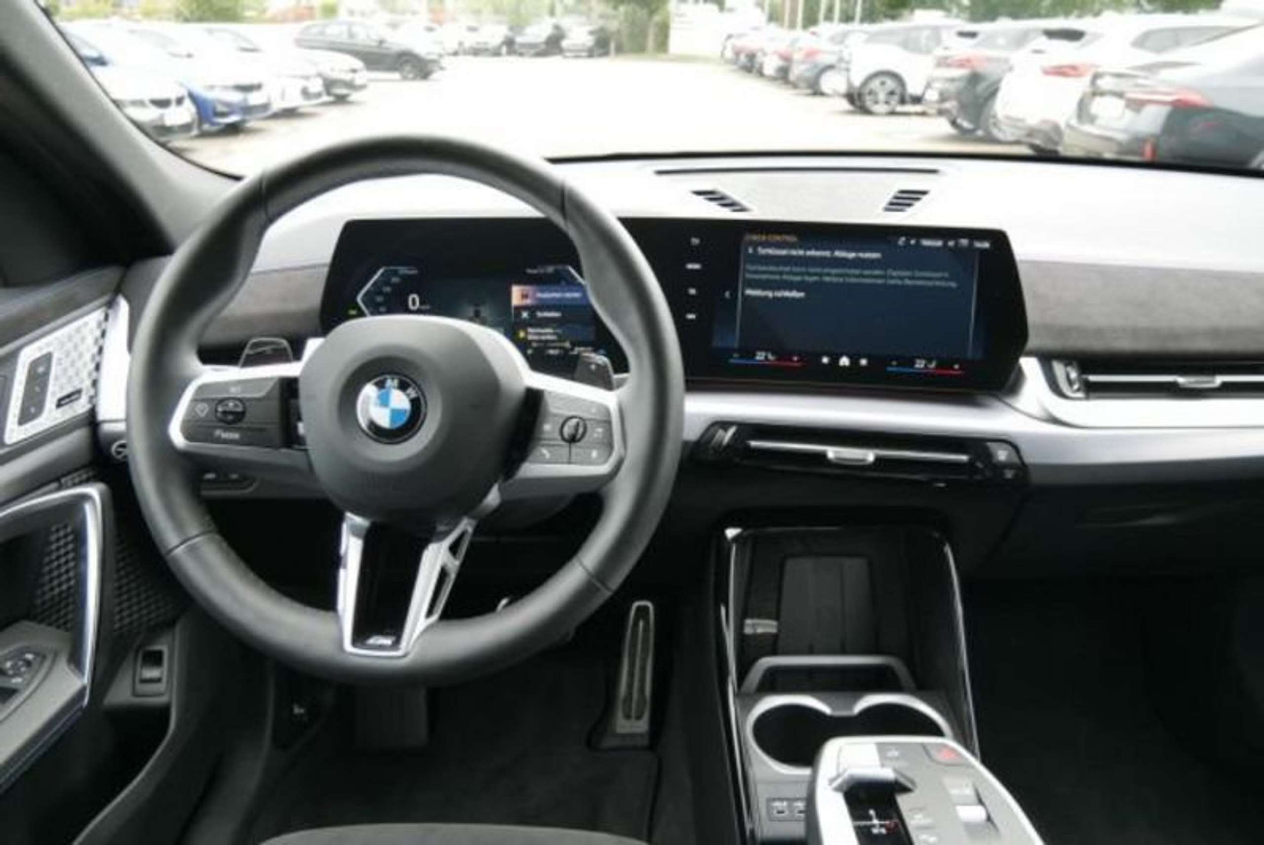 BMW - X2