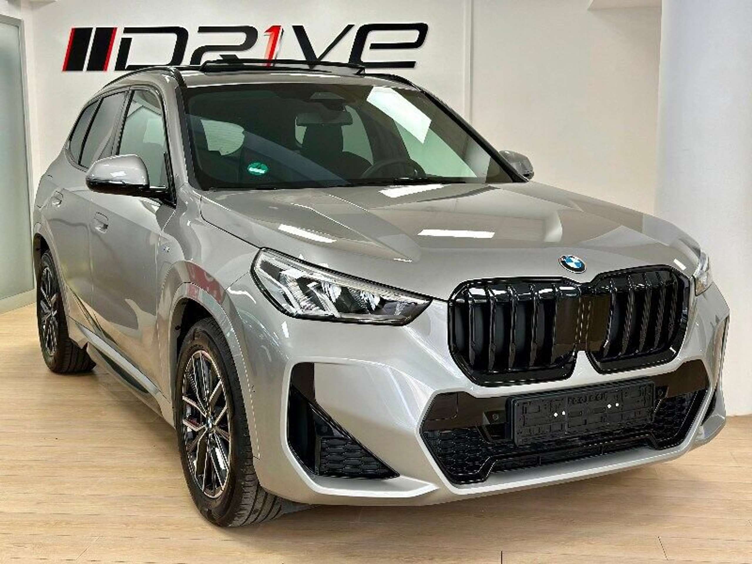 BMW - X1