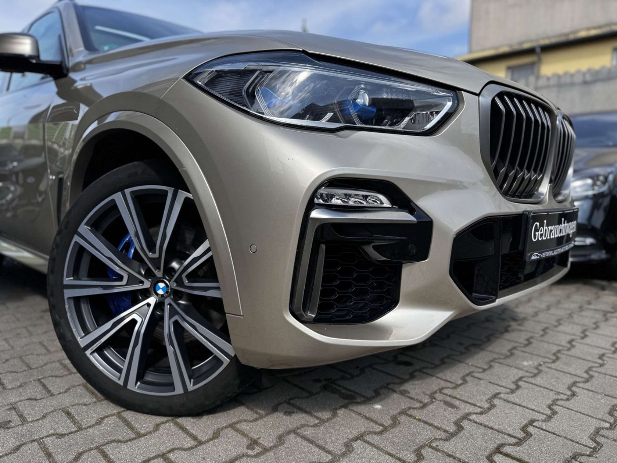 BMW - X5 M