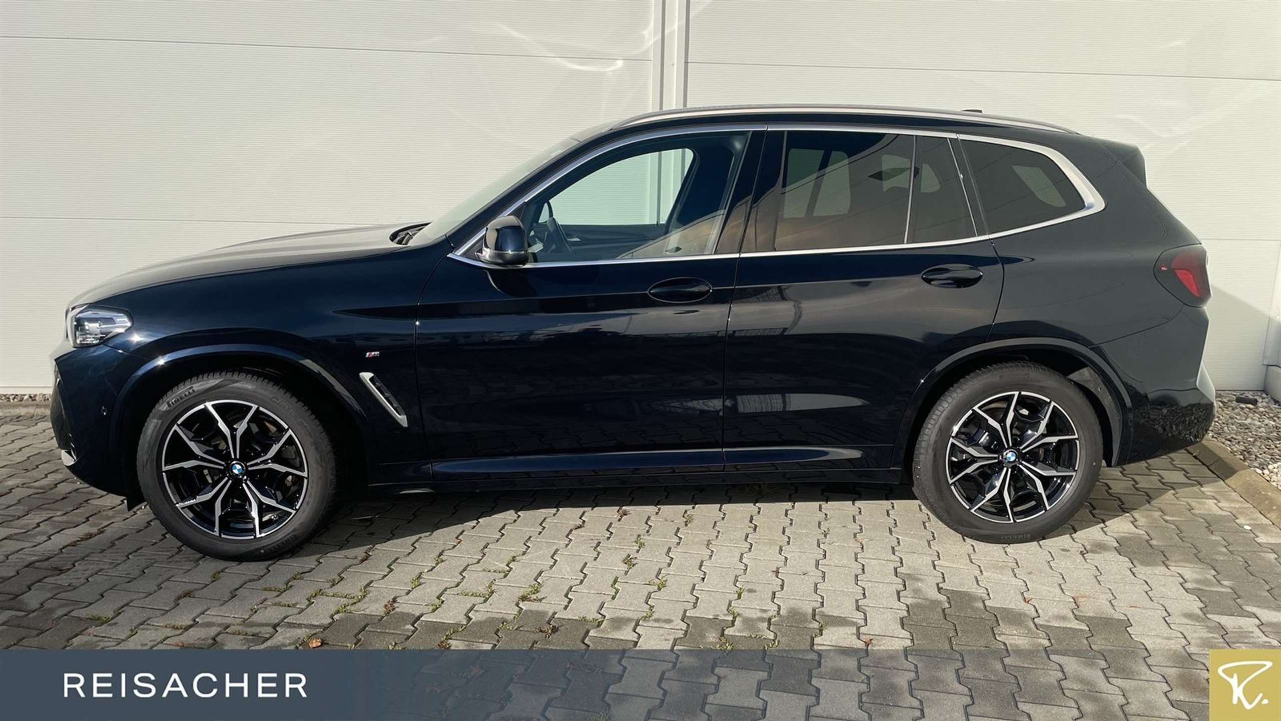 BMW - X3