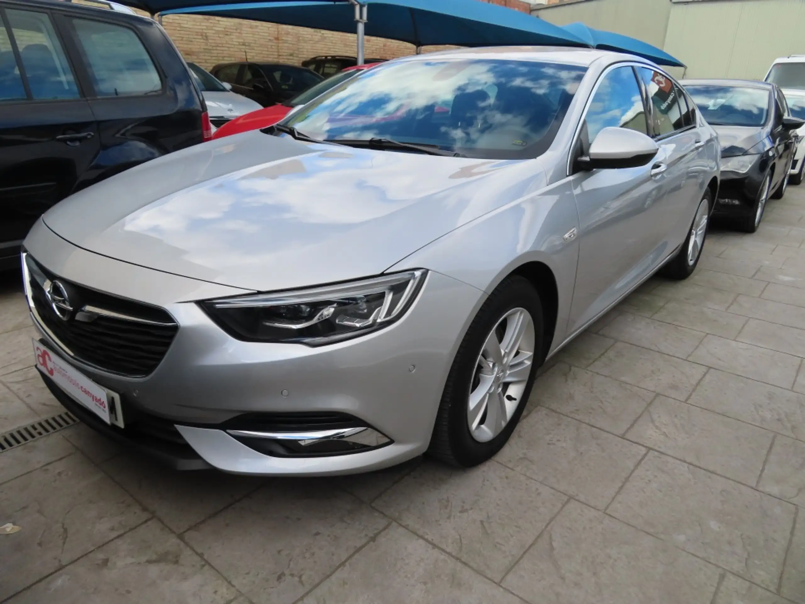 Opel - Insignia