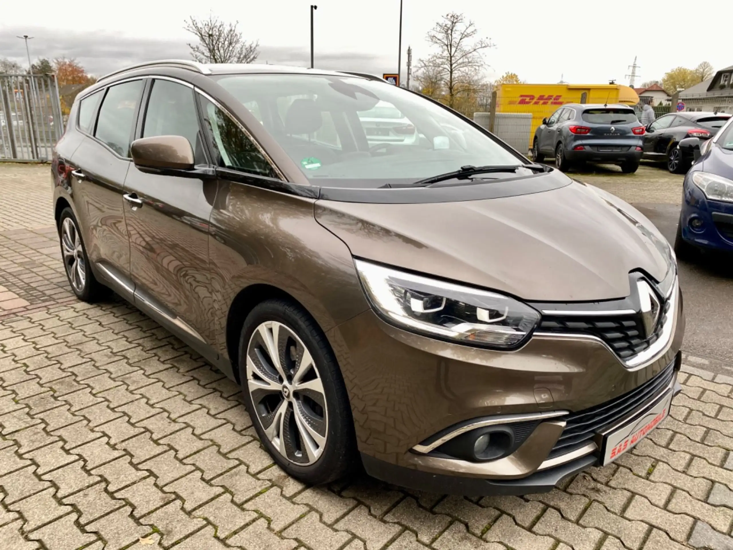 Renault - Grand Scenic