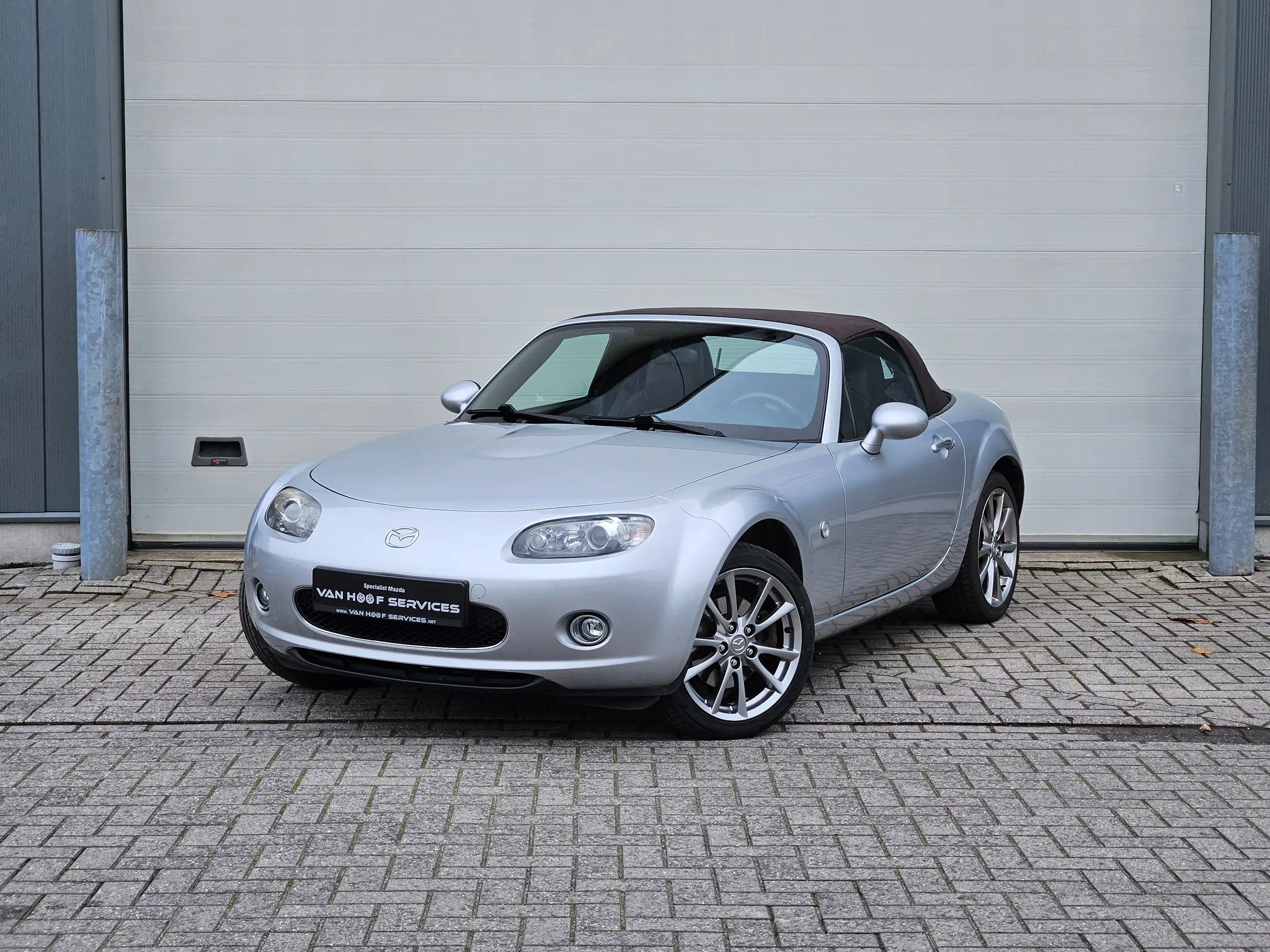 Mazda - MX-5