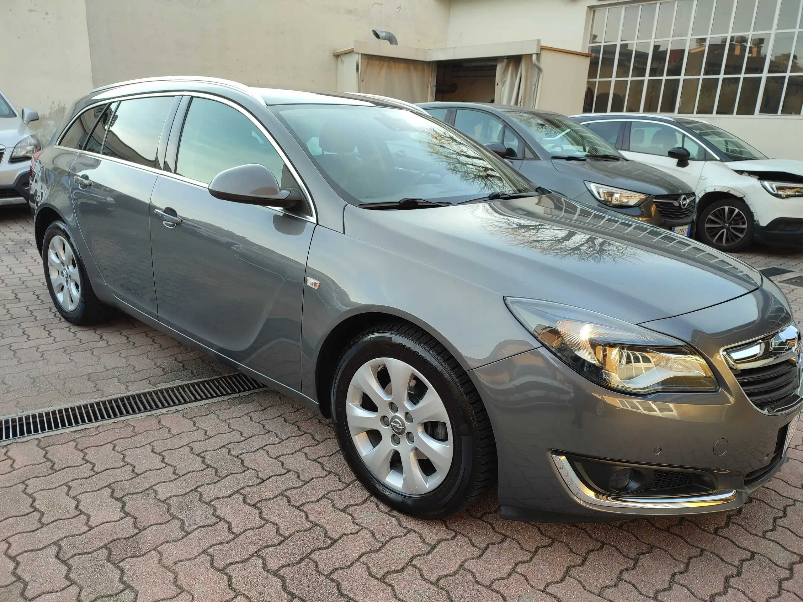 Opel - Insignia