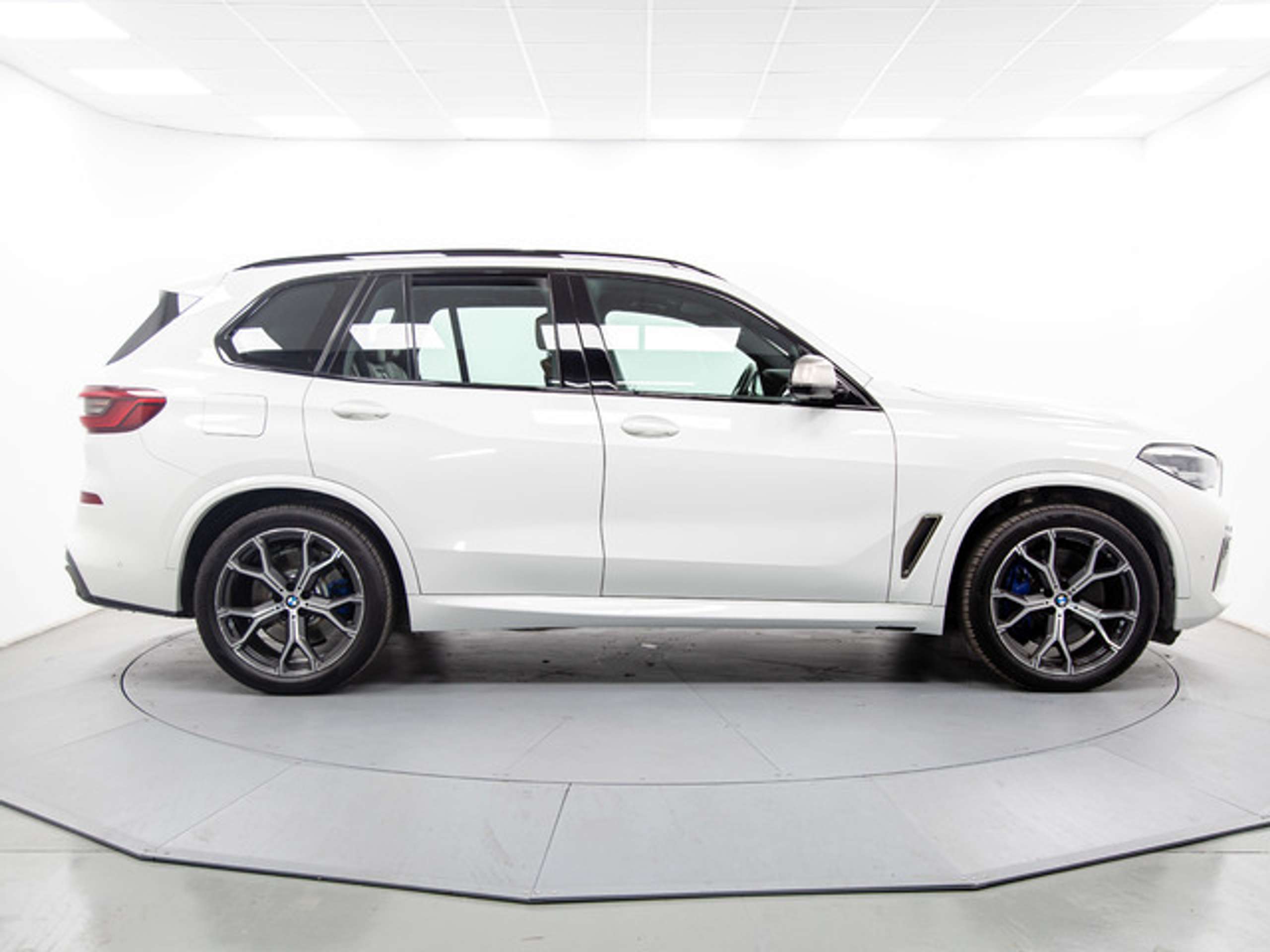 BMW - X5 M