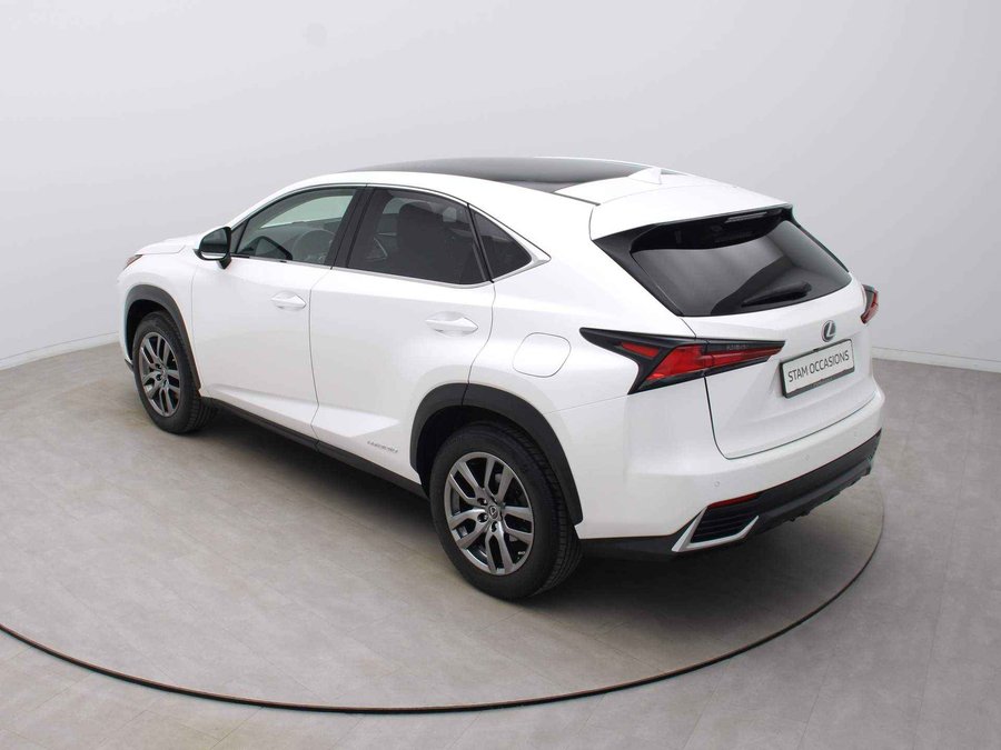 Lexus - NX