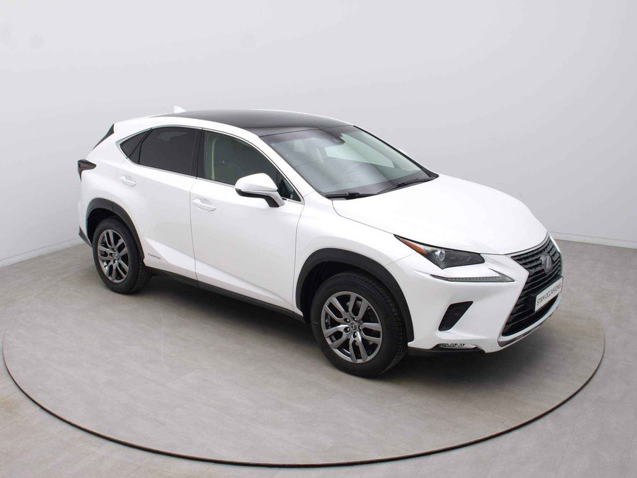 Lexus - NX