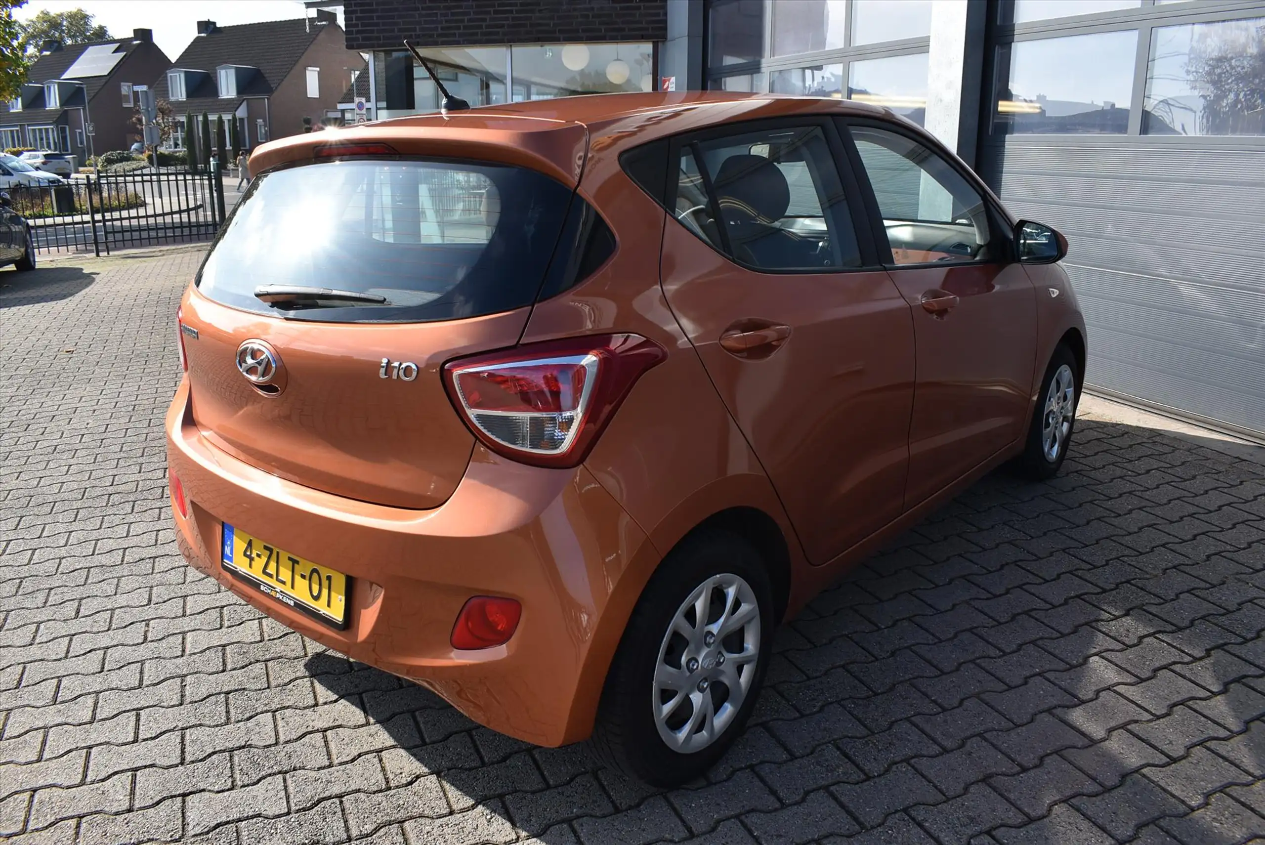 Hyundai - i10