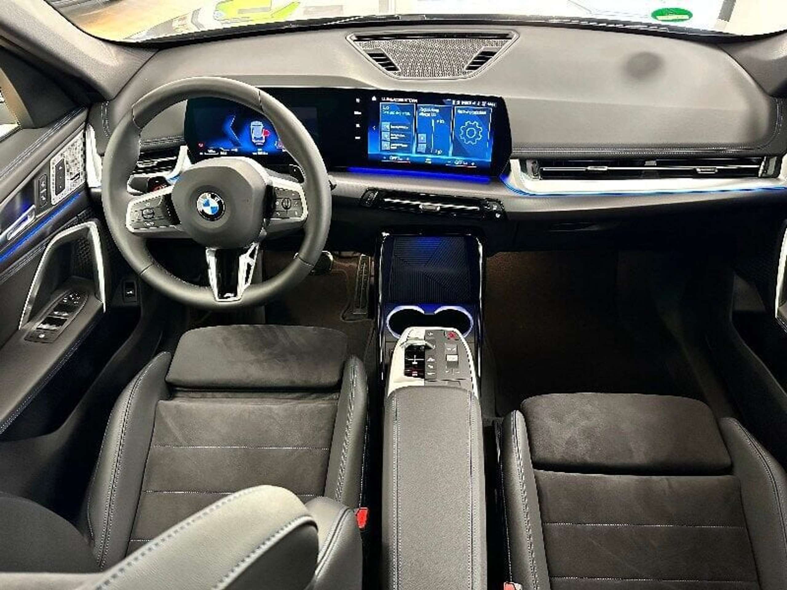 BMW - X1