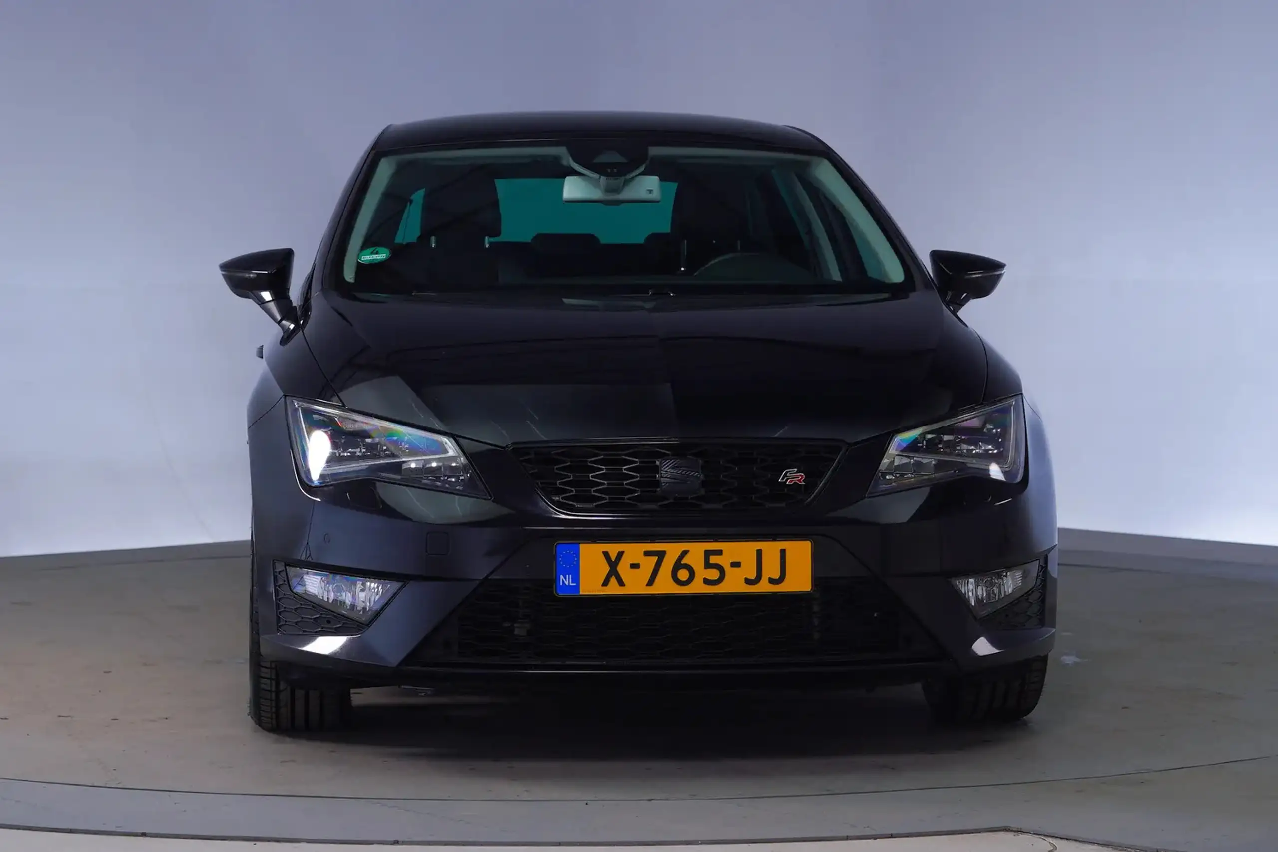 SEAT - Leon