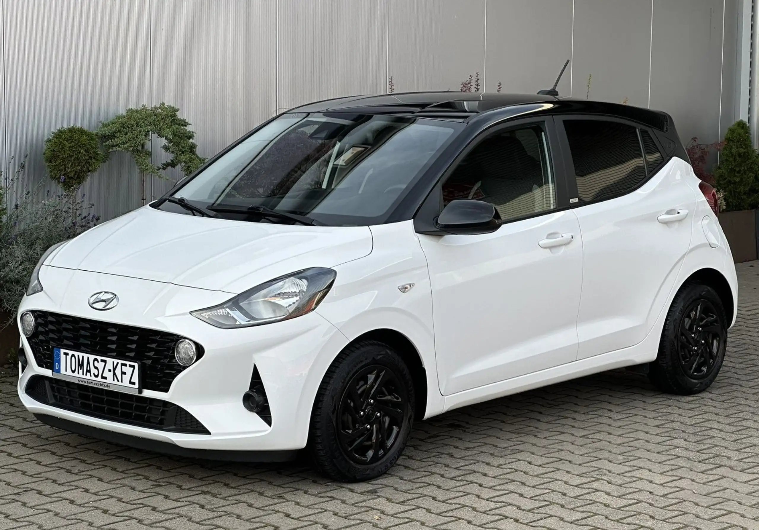 Hyundai - i10