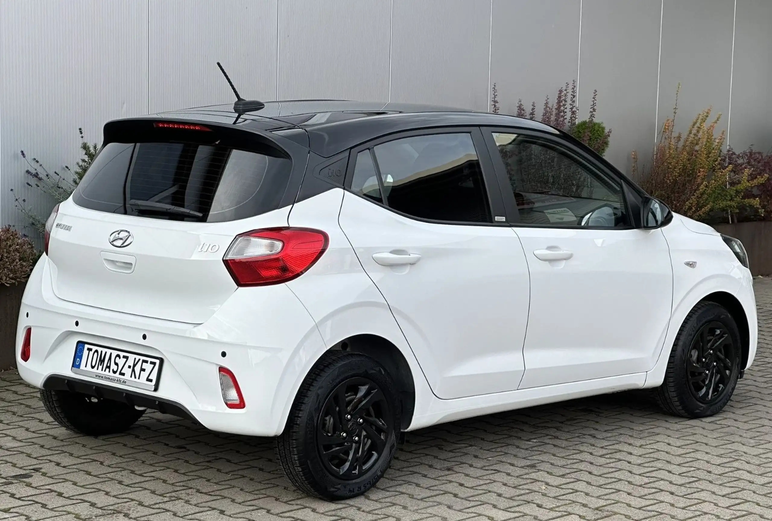 Hyundai - i10