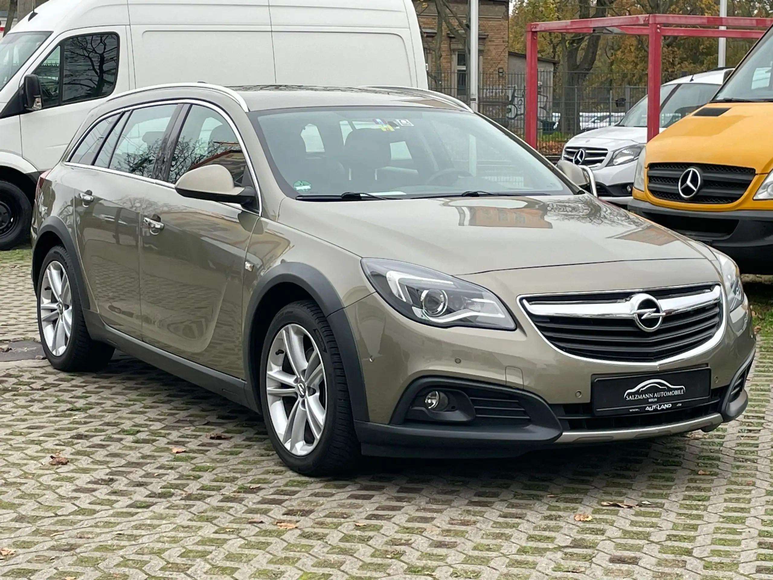 Opel - Insignia