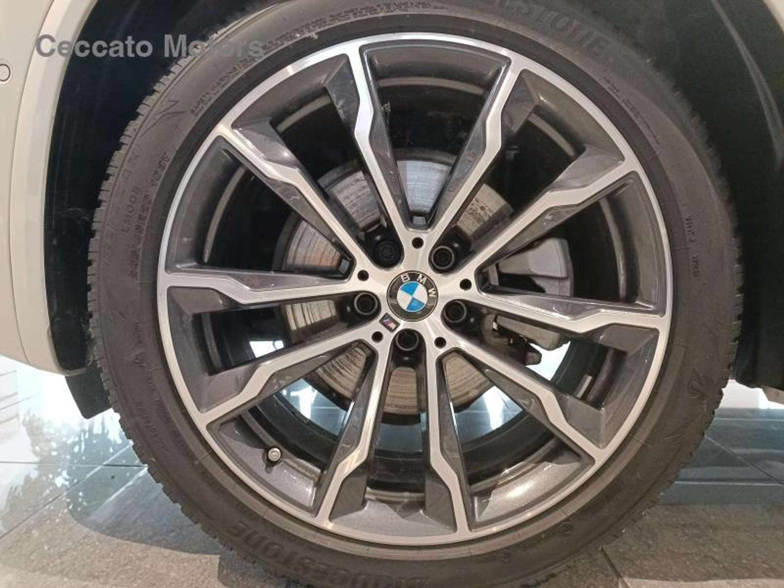 BMW - X3