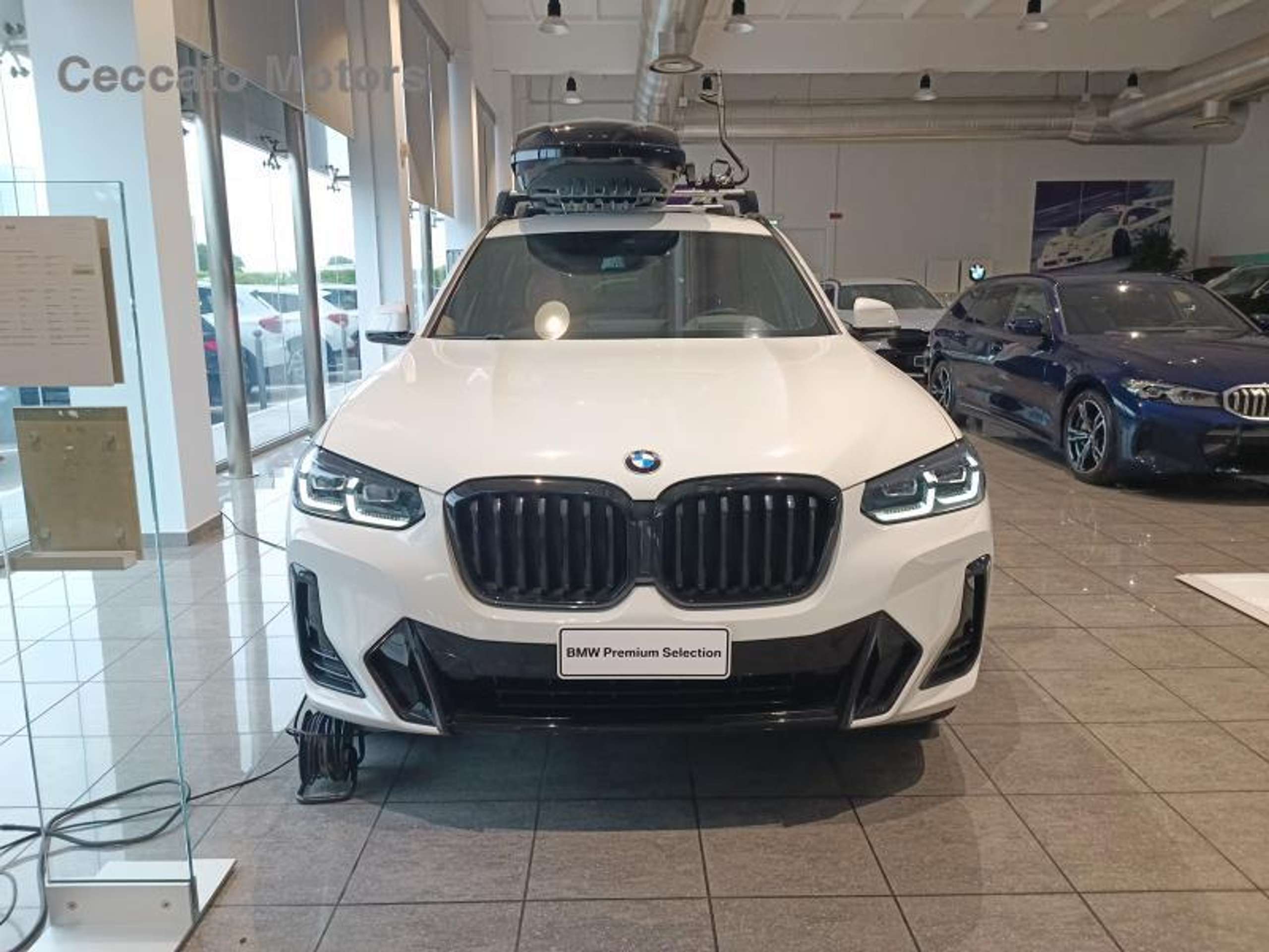 BMW - X3