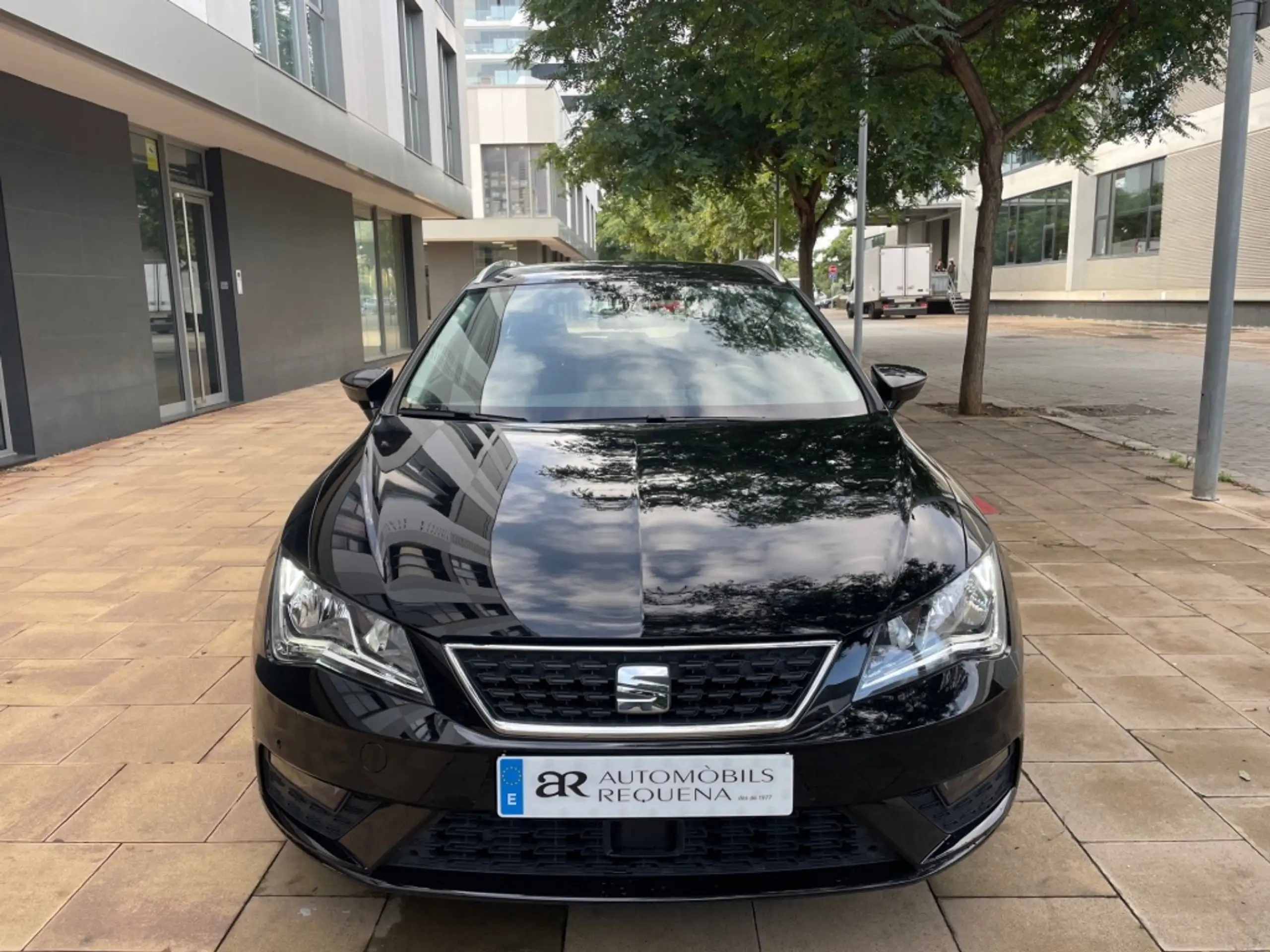 SEAT - Leon