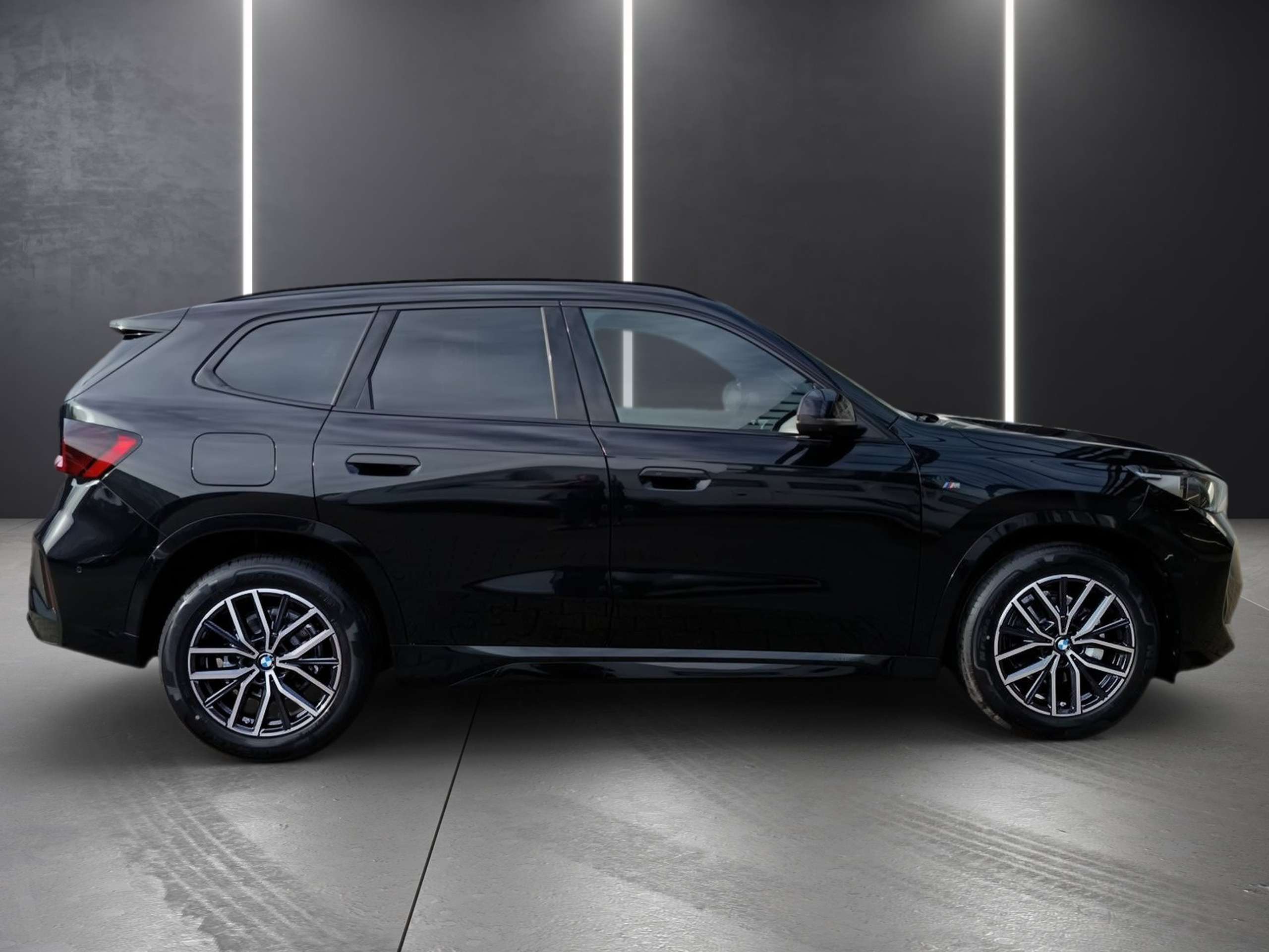 BMW - X1