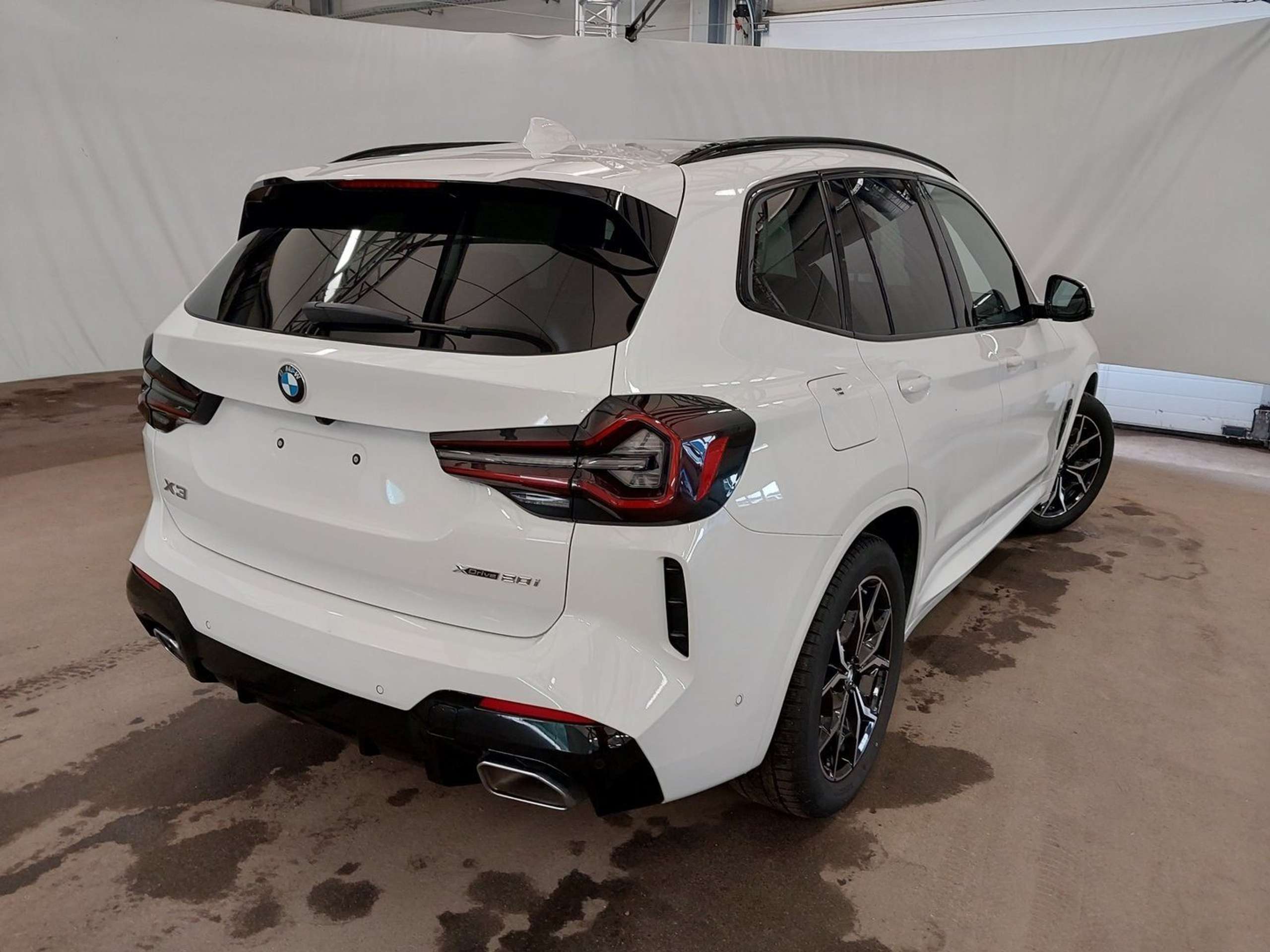 BMW - X3