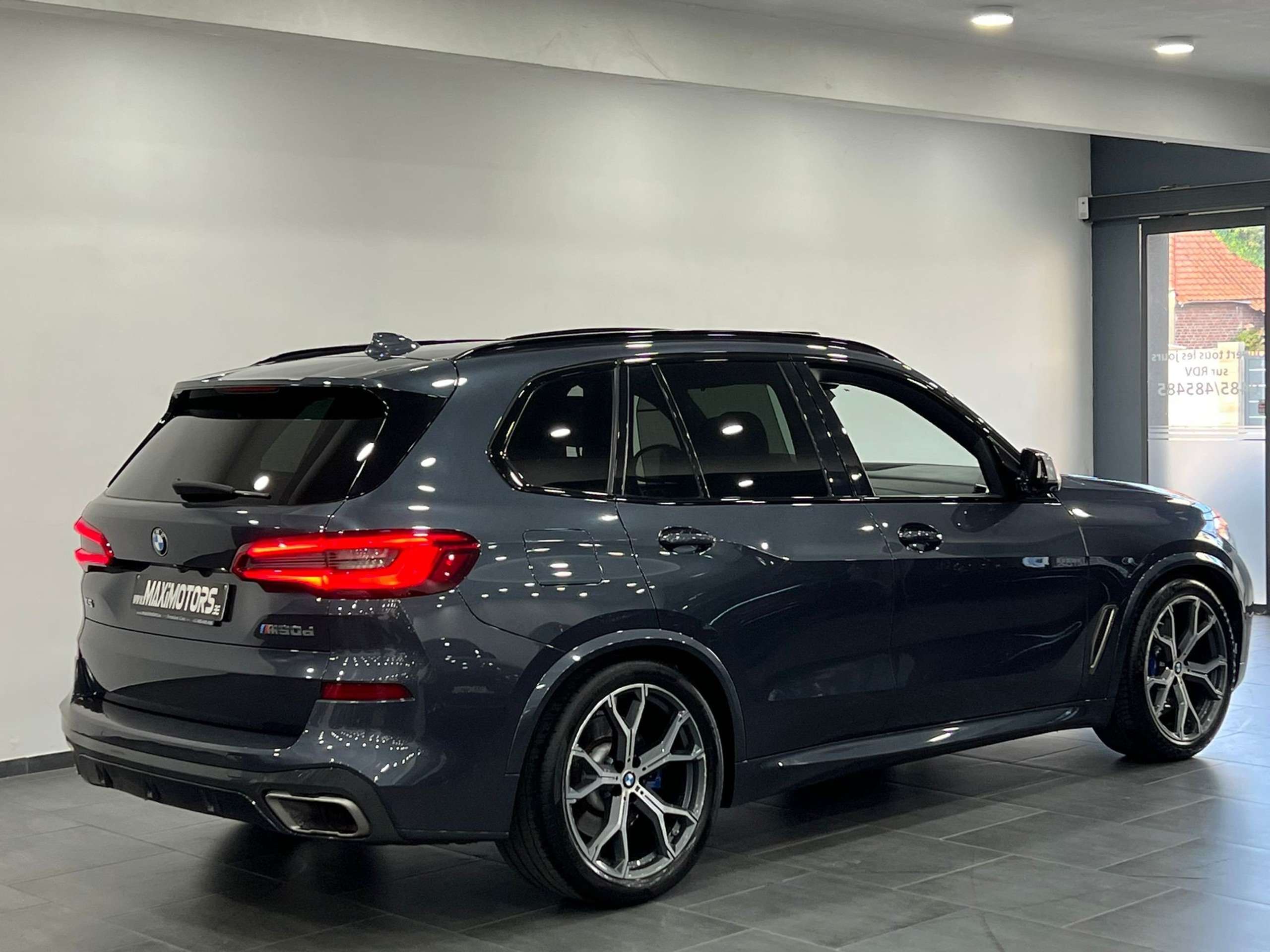 BMW - X5 M