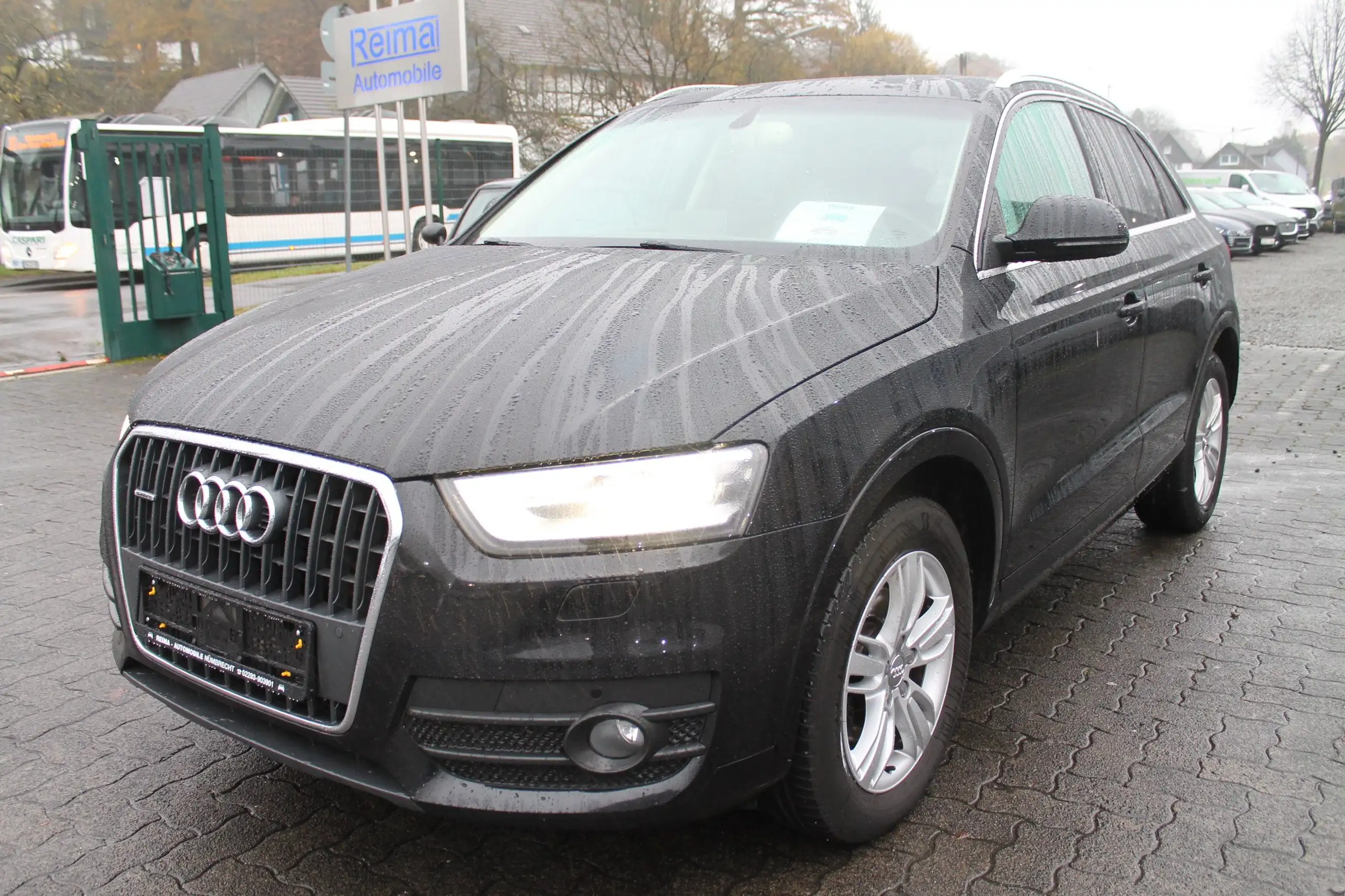 Audi - Q3