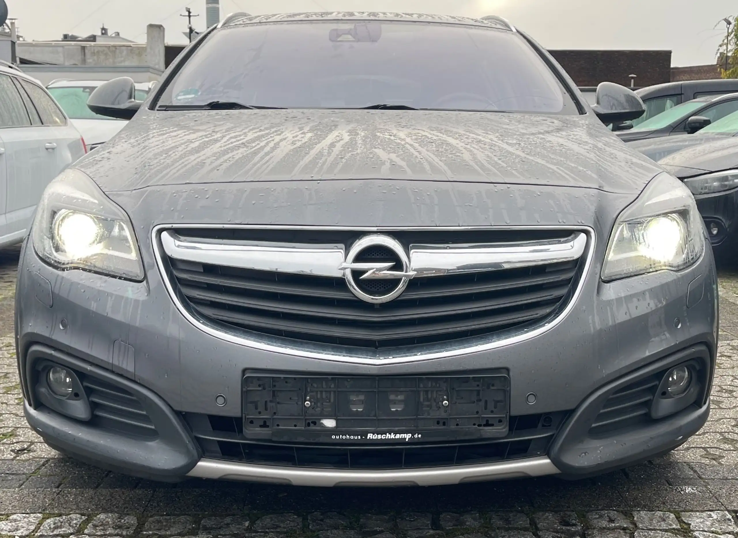 Opel - Insignia