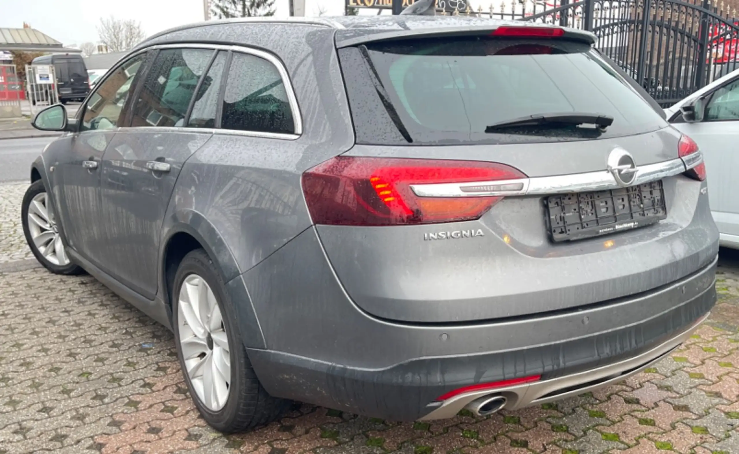 Opel - Insignia