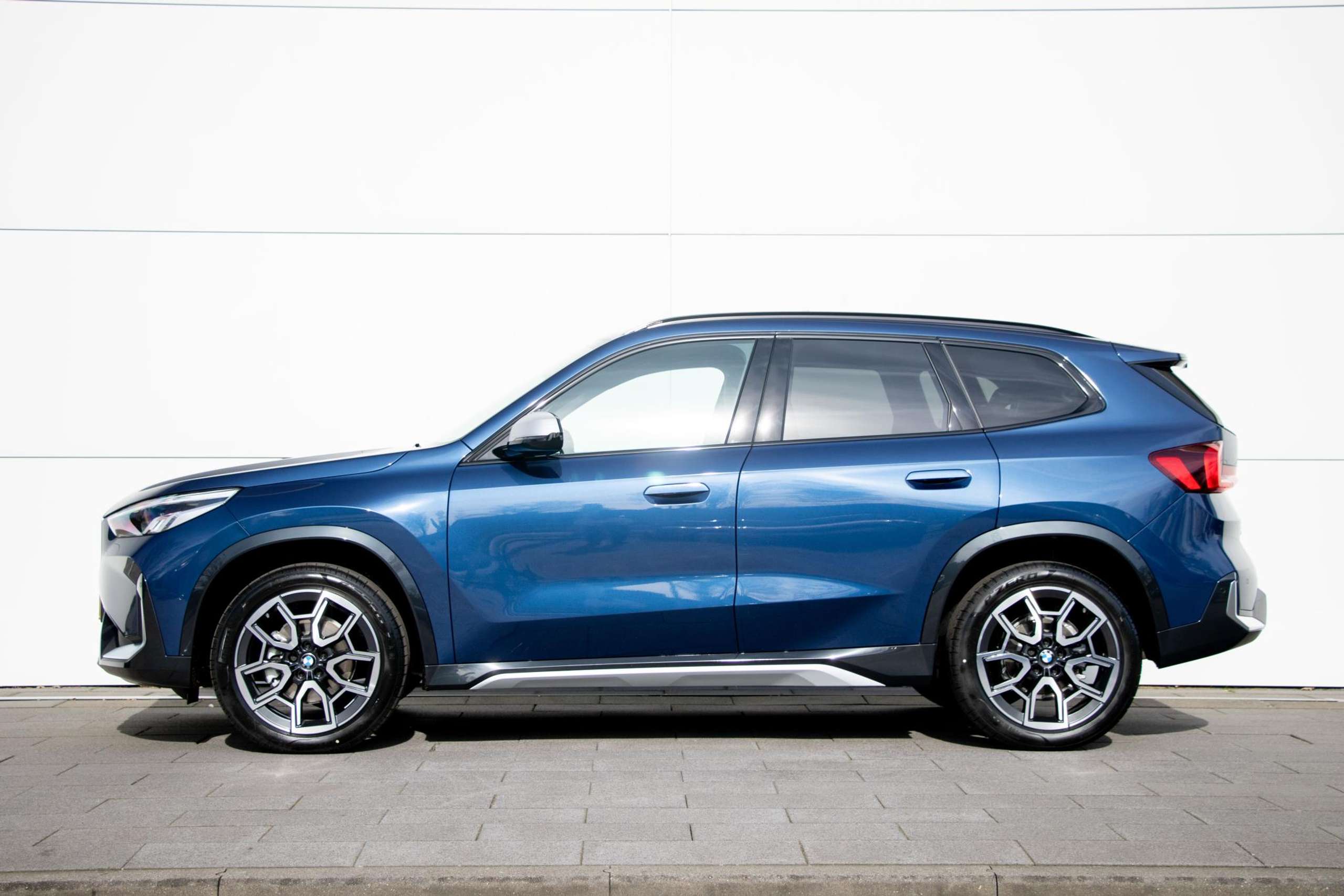 BMW - X1