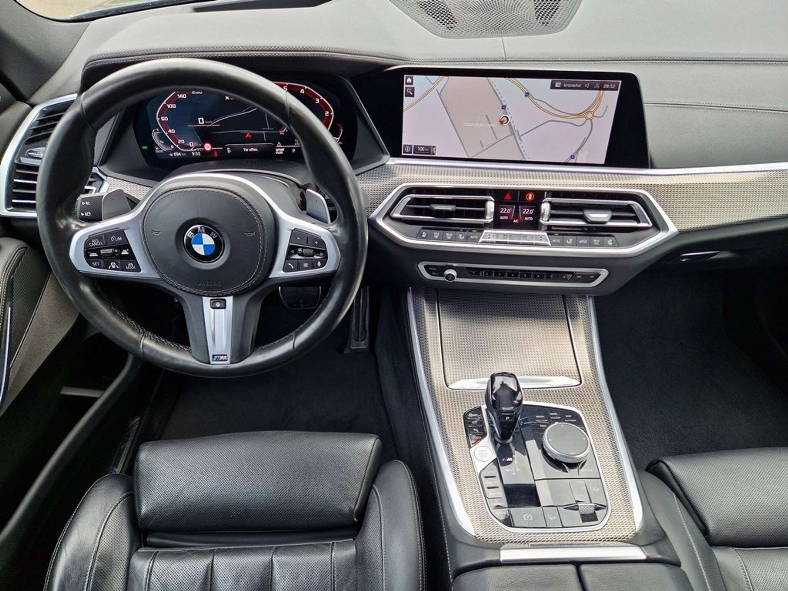 BMW - X5 M