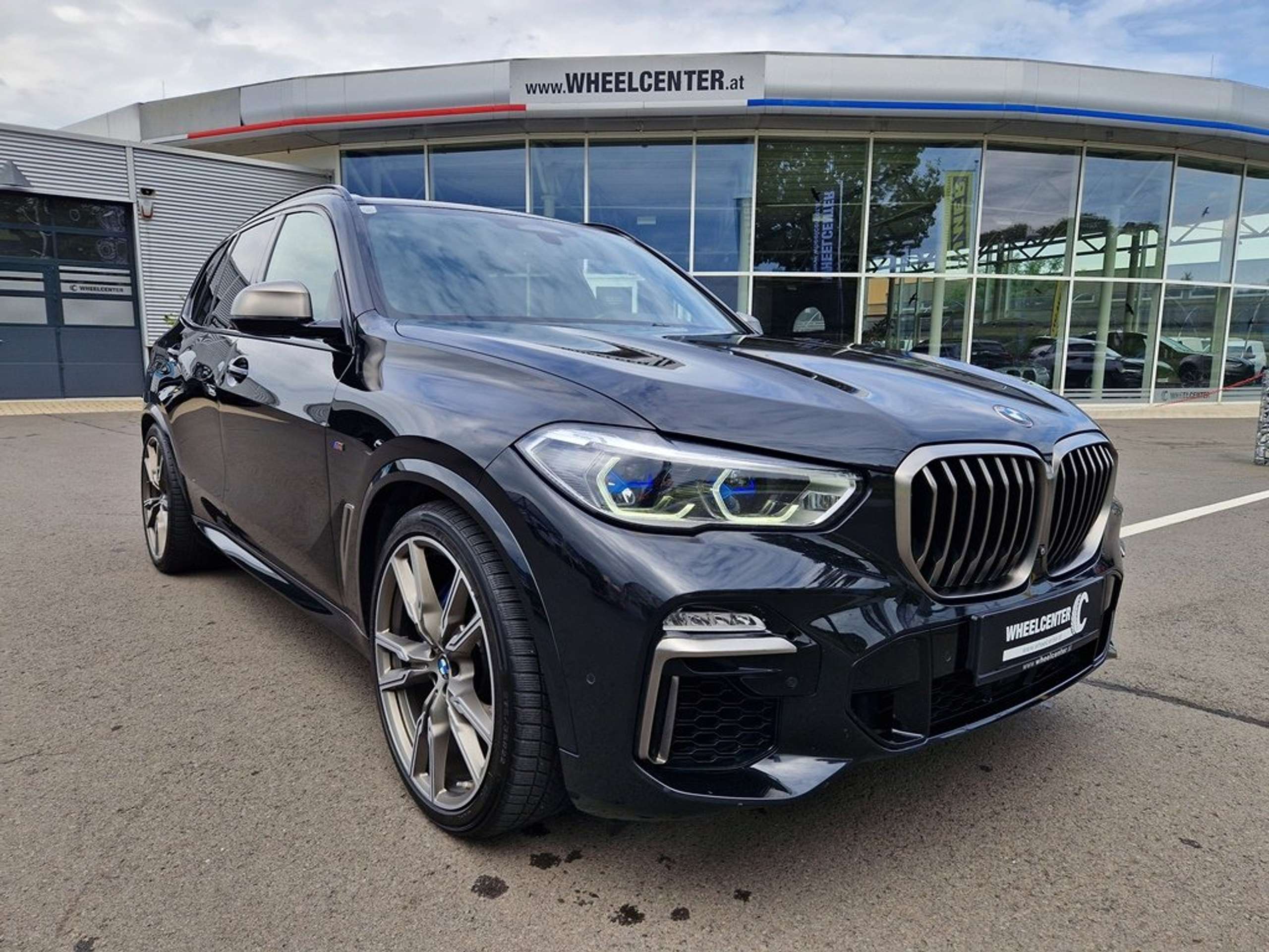 BMW - X5 M