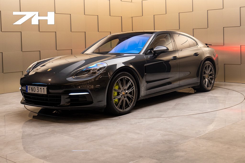 Porsche - Panamera