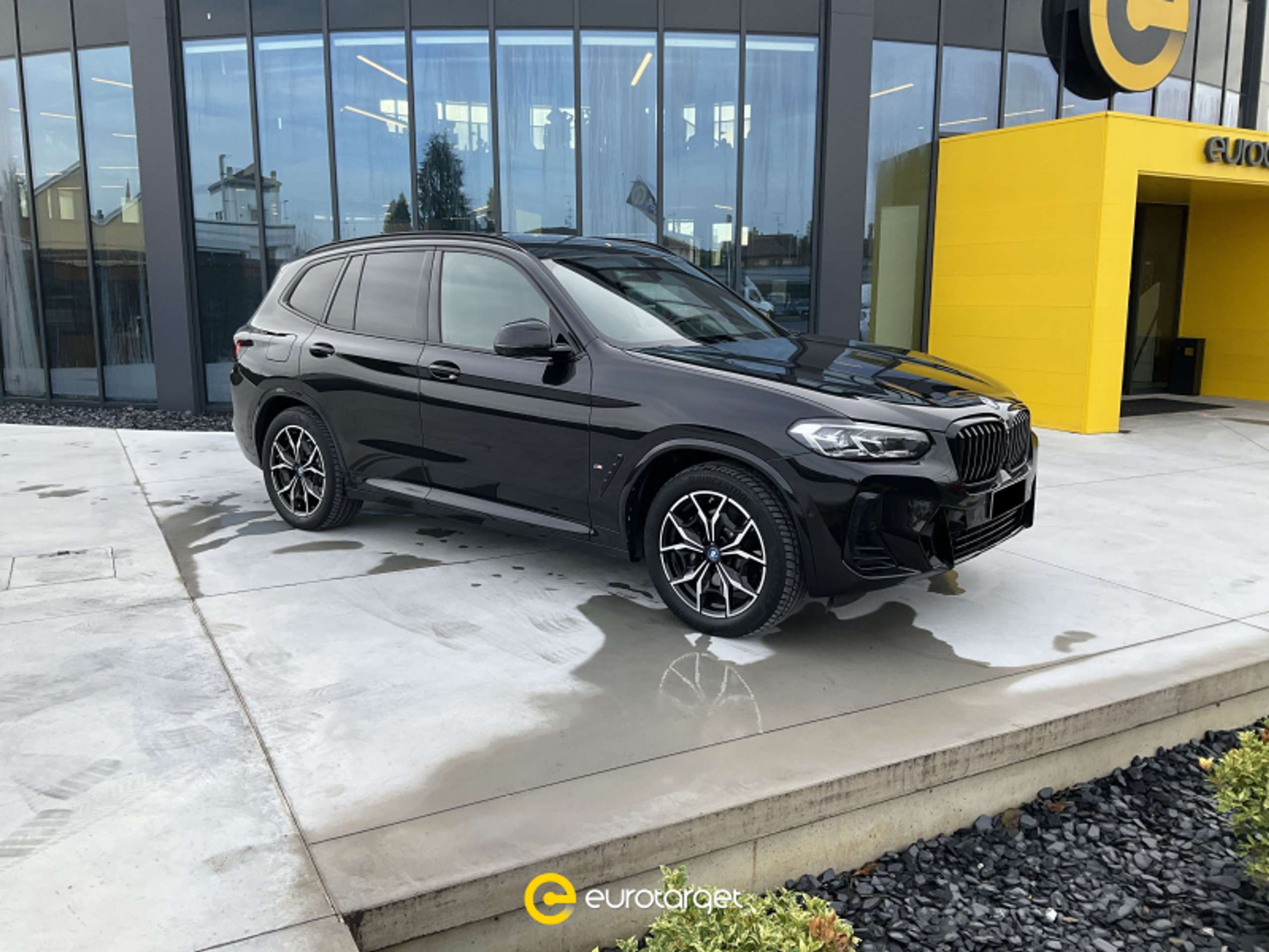 BMW - X3