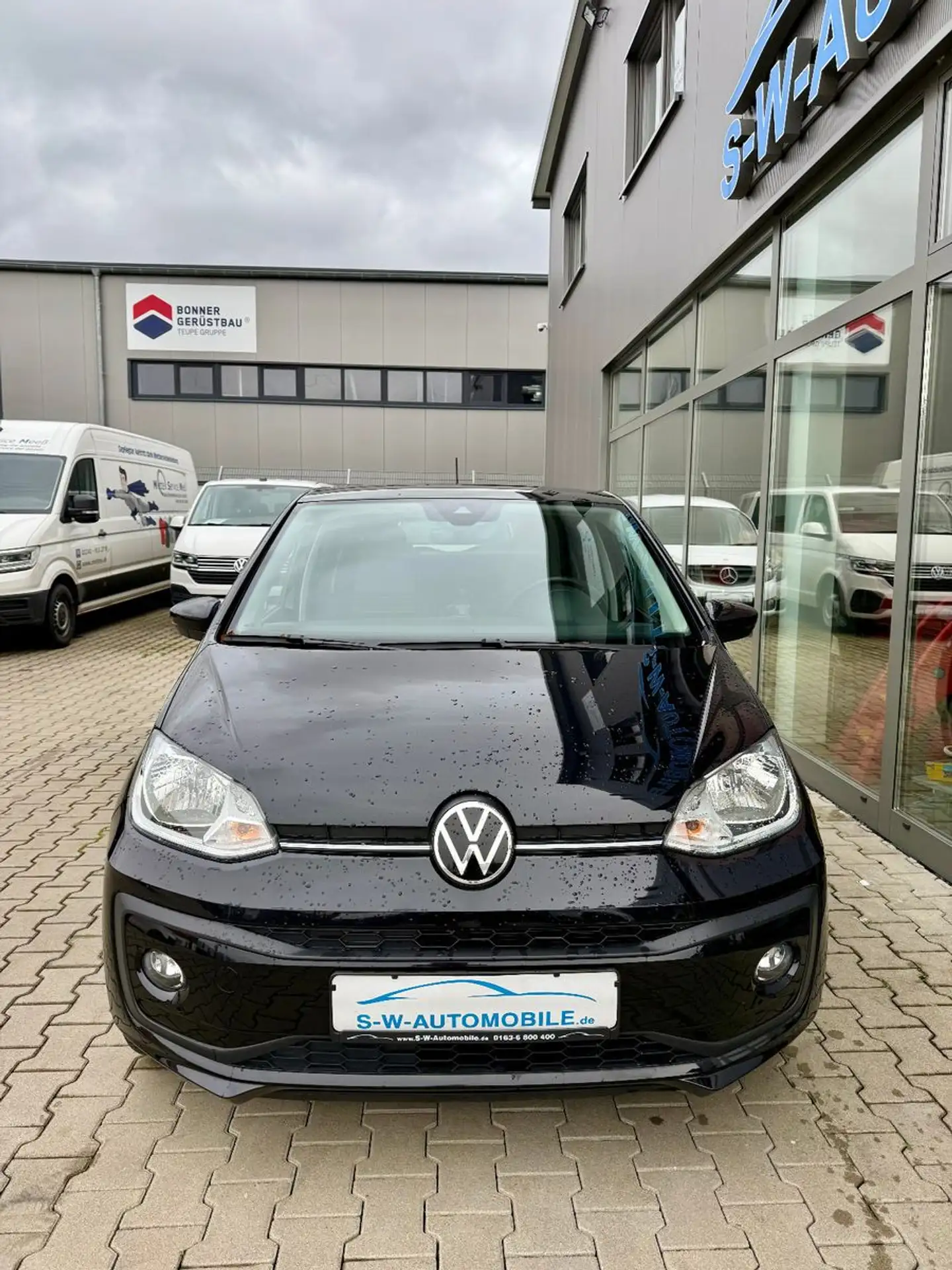 Volkswagen - up!