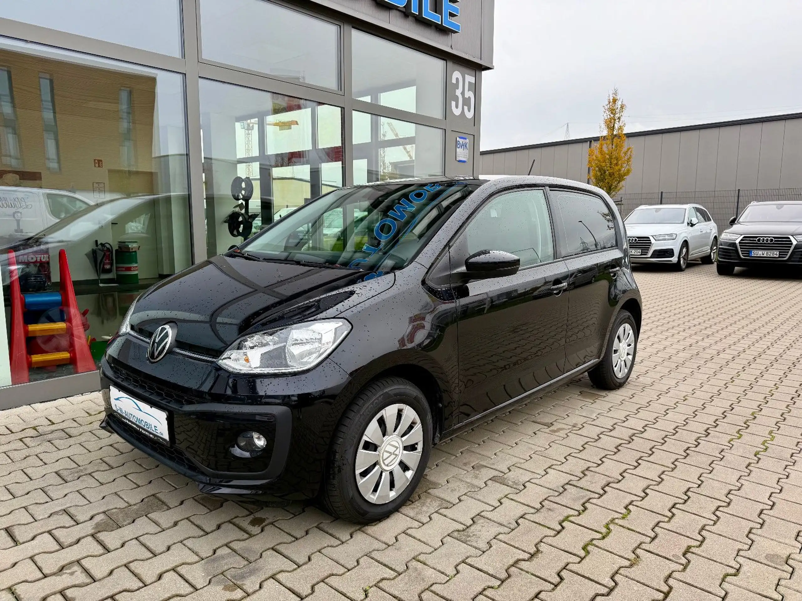 Volkswagen - up!