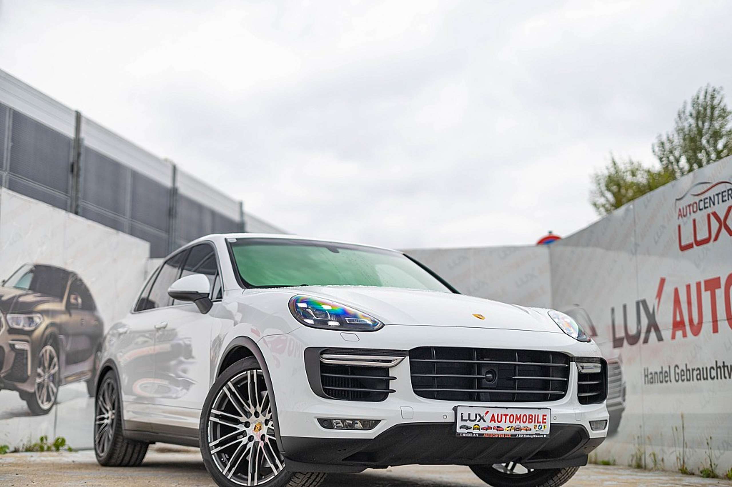 Porsche - Cayenne