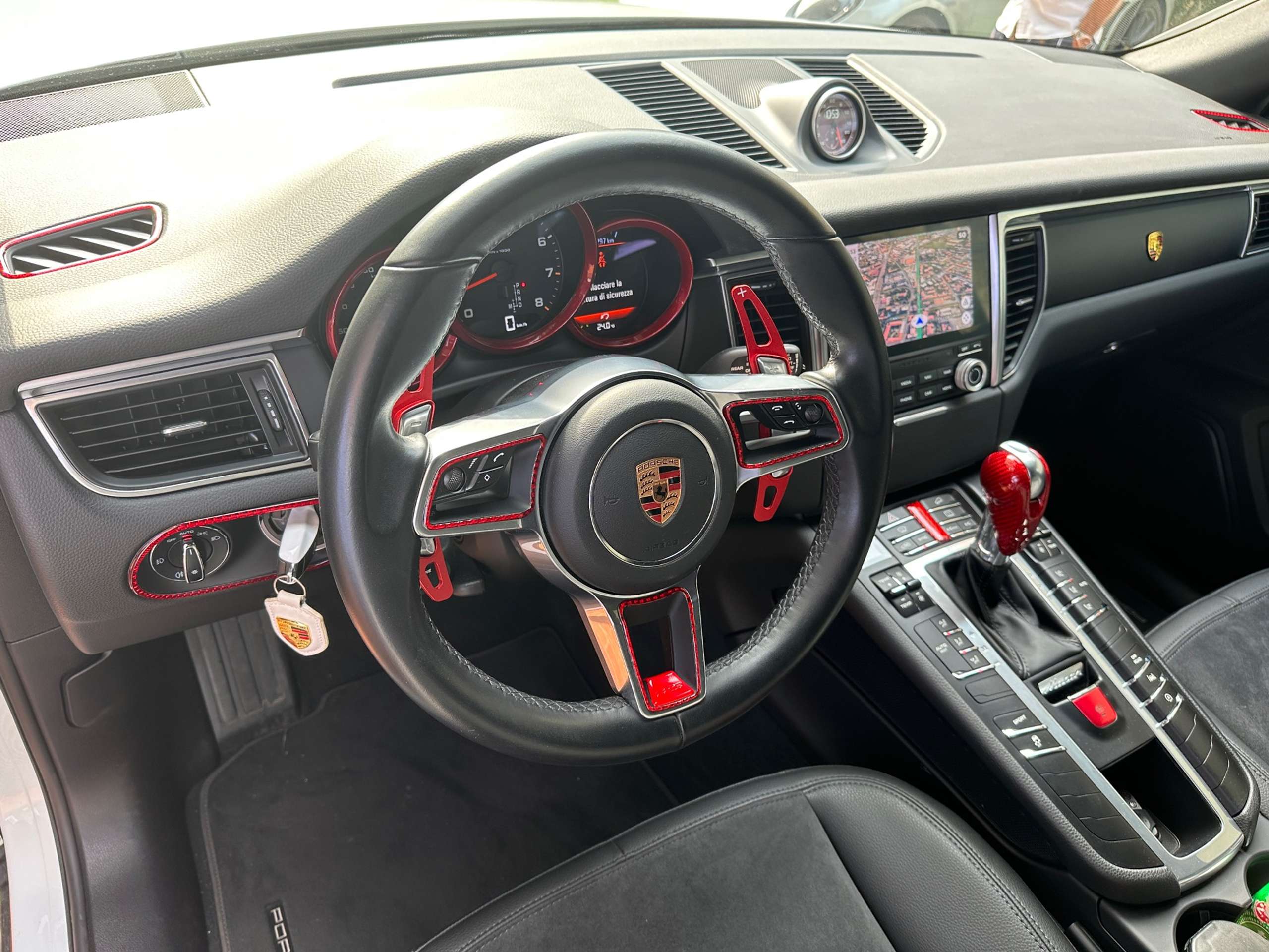 Porsche - Macan