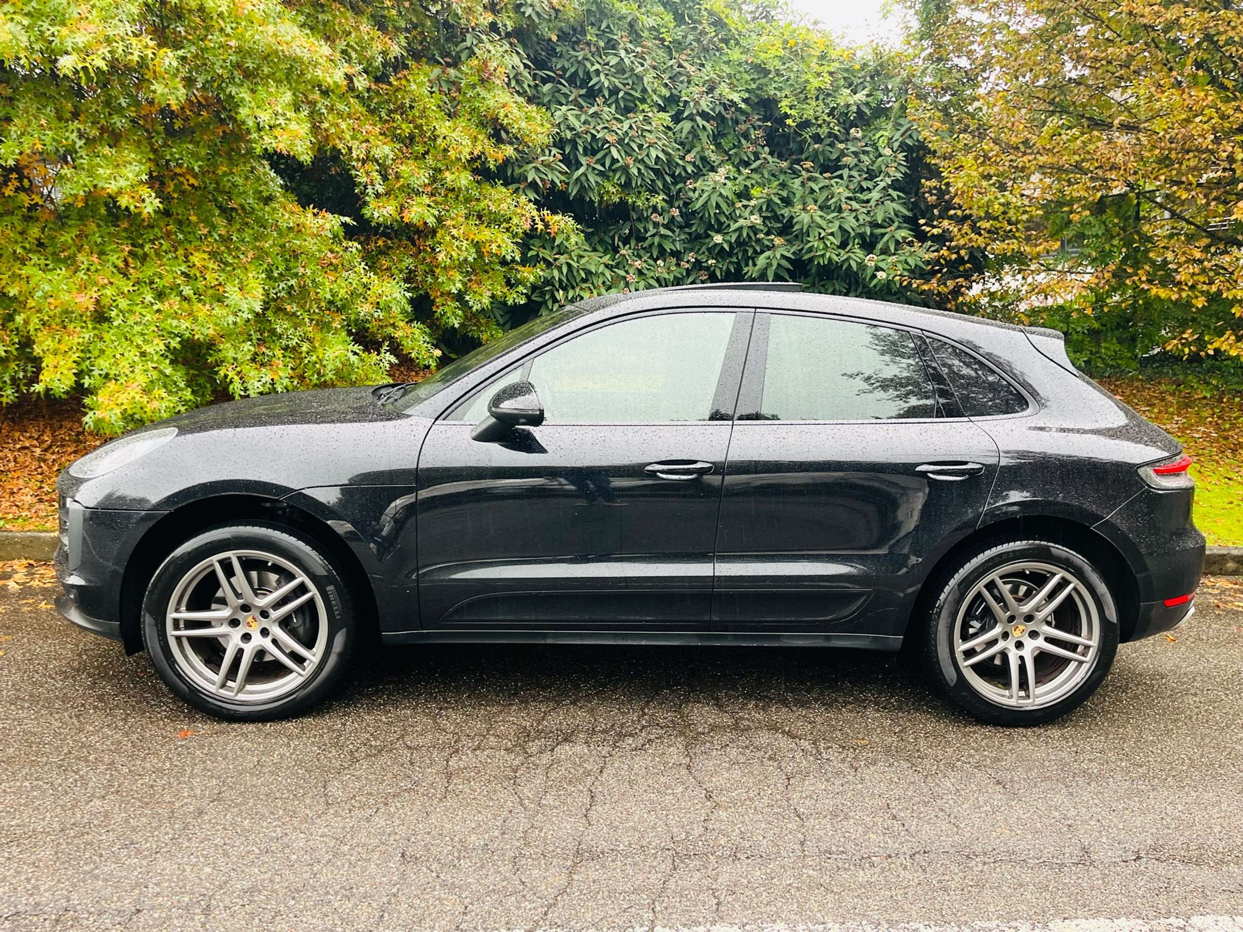 Porsche - Macan