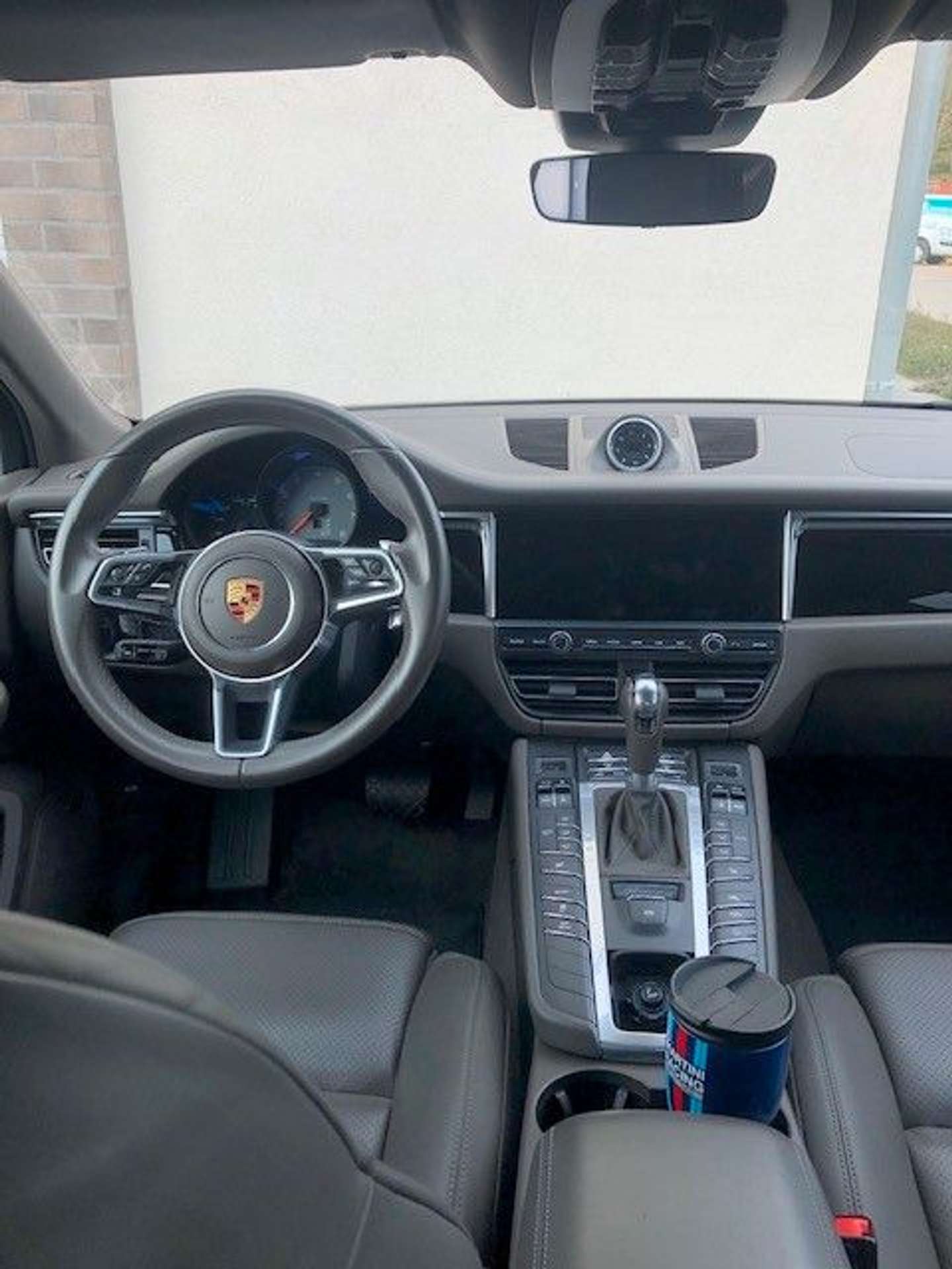 Porsche - Macan